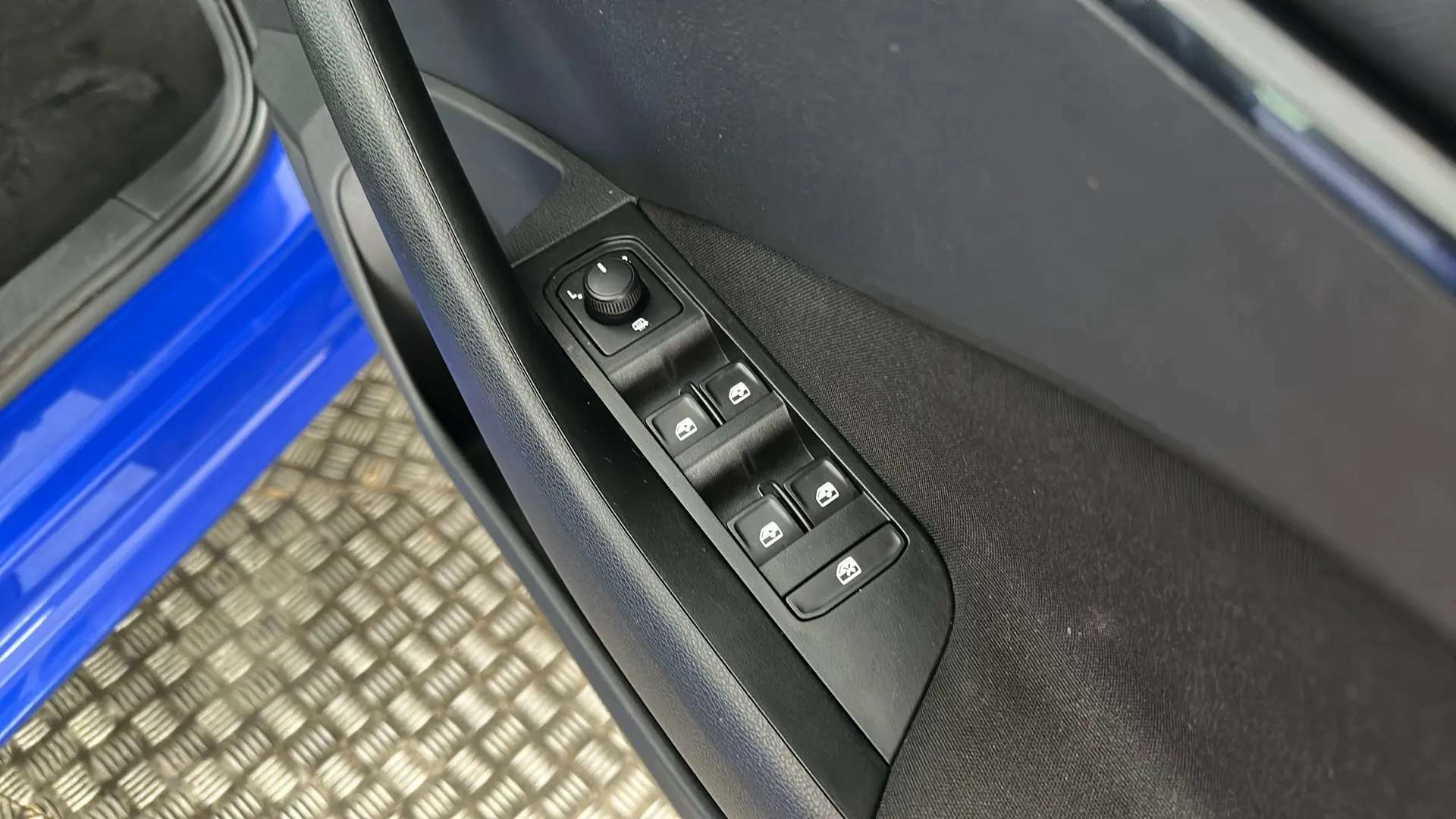 2021 SKODA KAMIQ 2021 SKODA KAMIQ