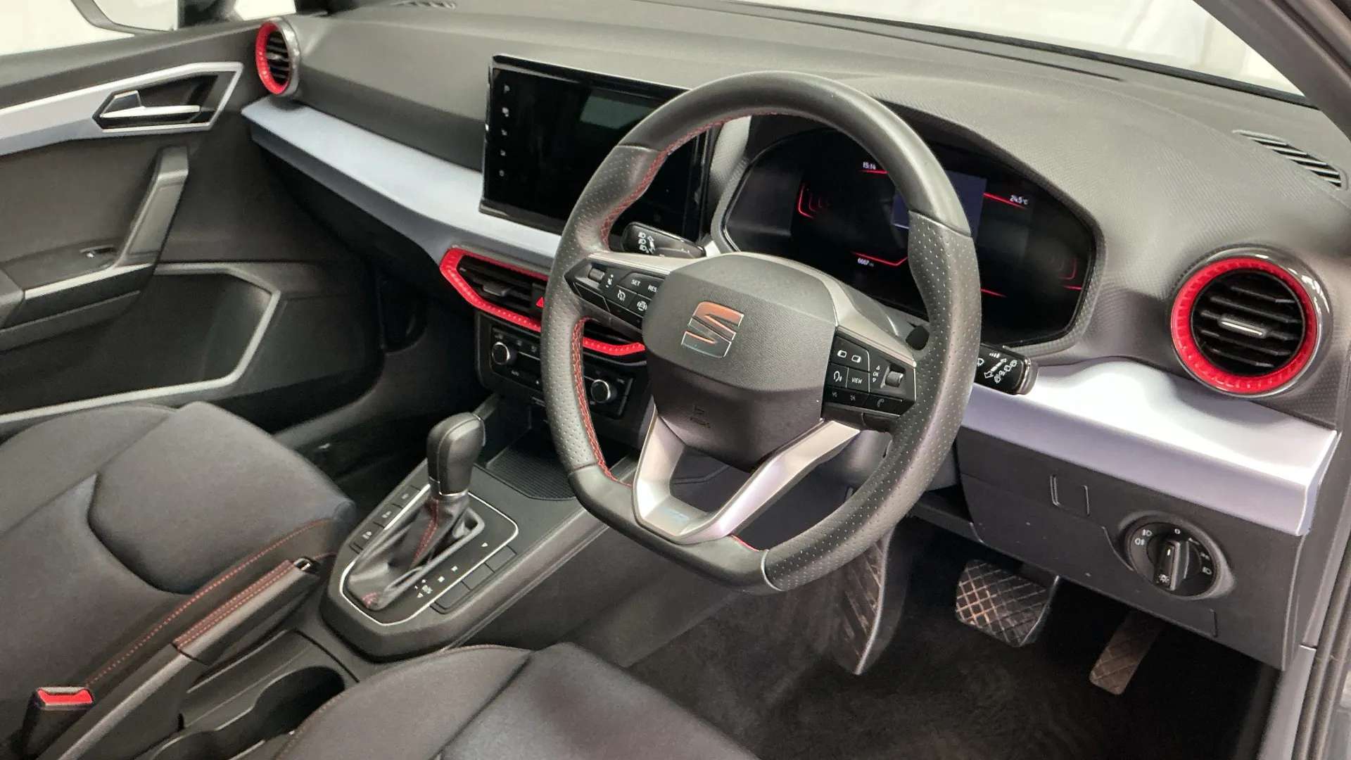 2024 SEAT IBIZA 2024 SEAT IBIZA