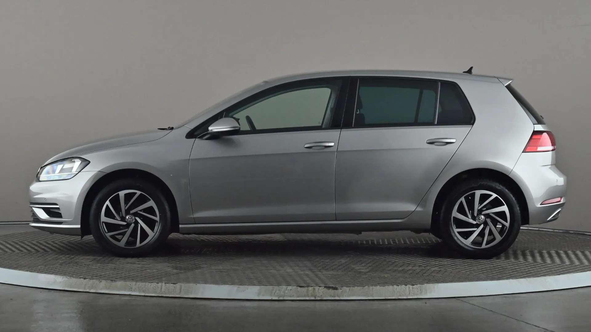 A 2019 VOLKSWAGEN GOLF 1.0 TSI 115 Match A 2019 VOLKSWAGEN GOLF 1.0 TSI 115 Match