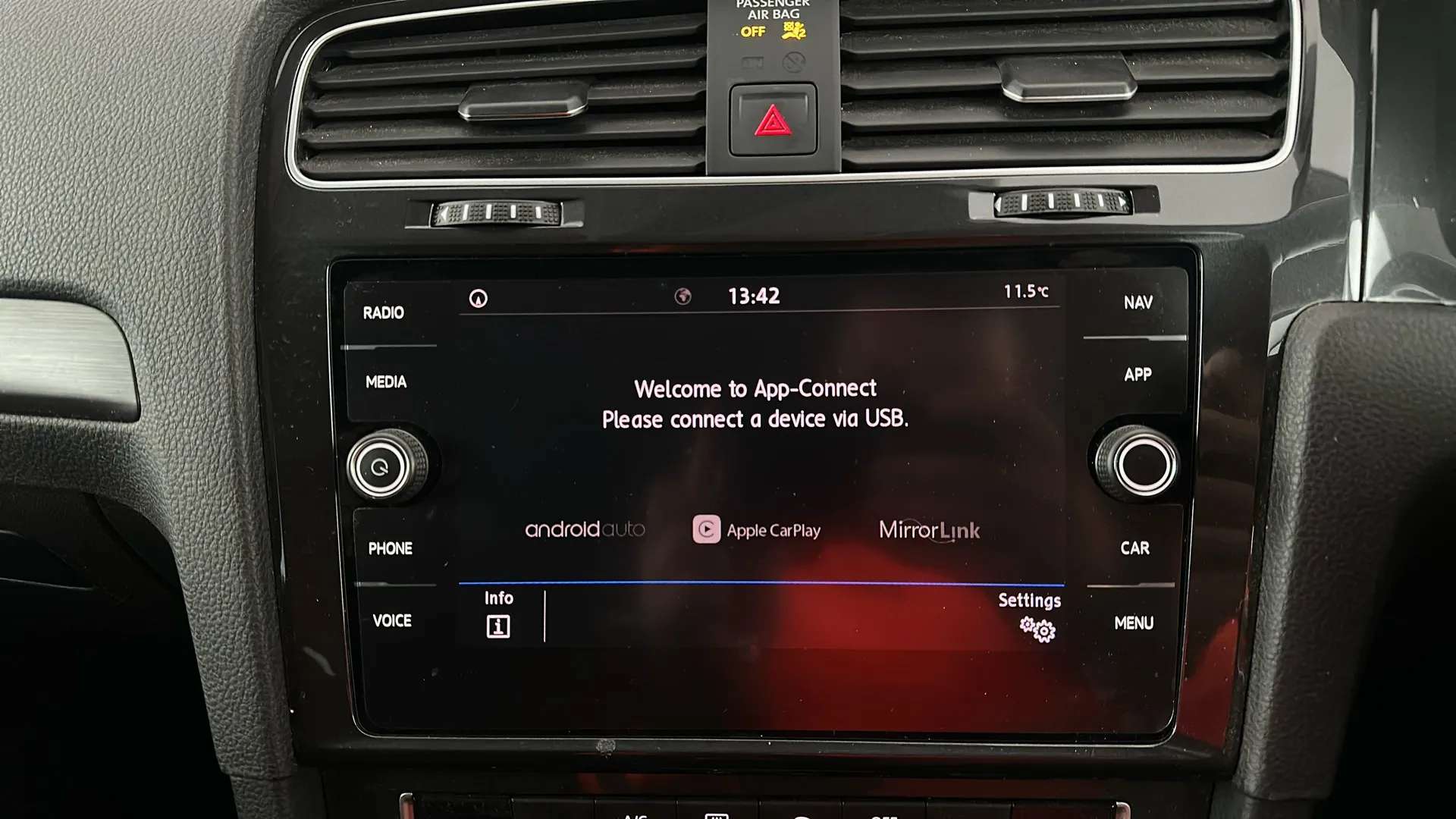 2019 VOLKSWAGEN GOLF 2019 VOLKSWAGEN GOLF