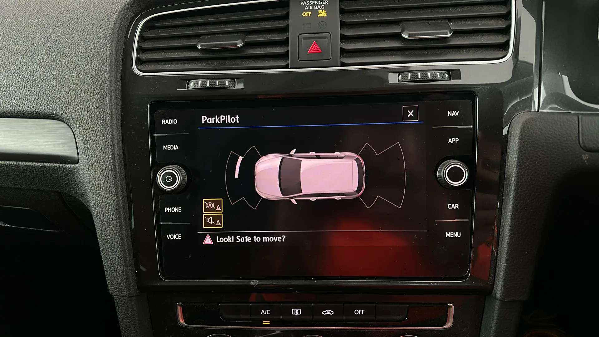 2019 VOLKSWAGEN GOLF 2019 VOLKSWAGEN GOLF