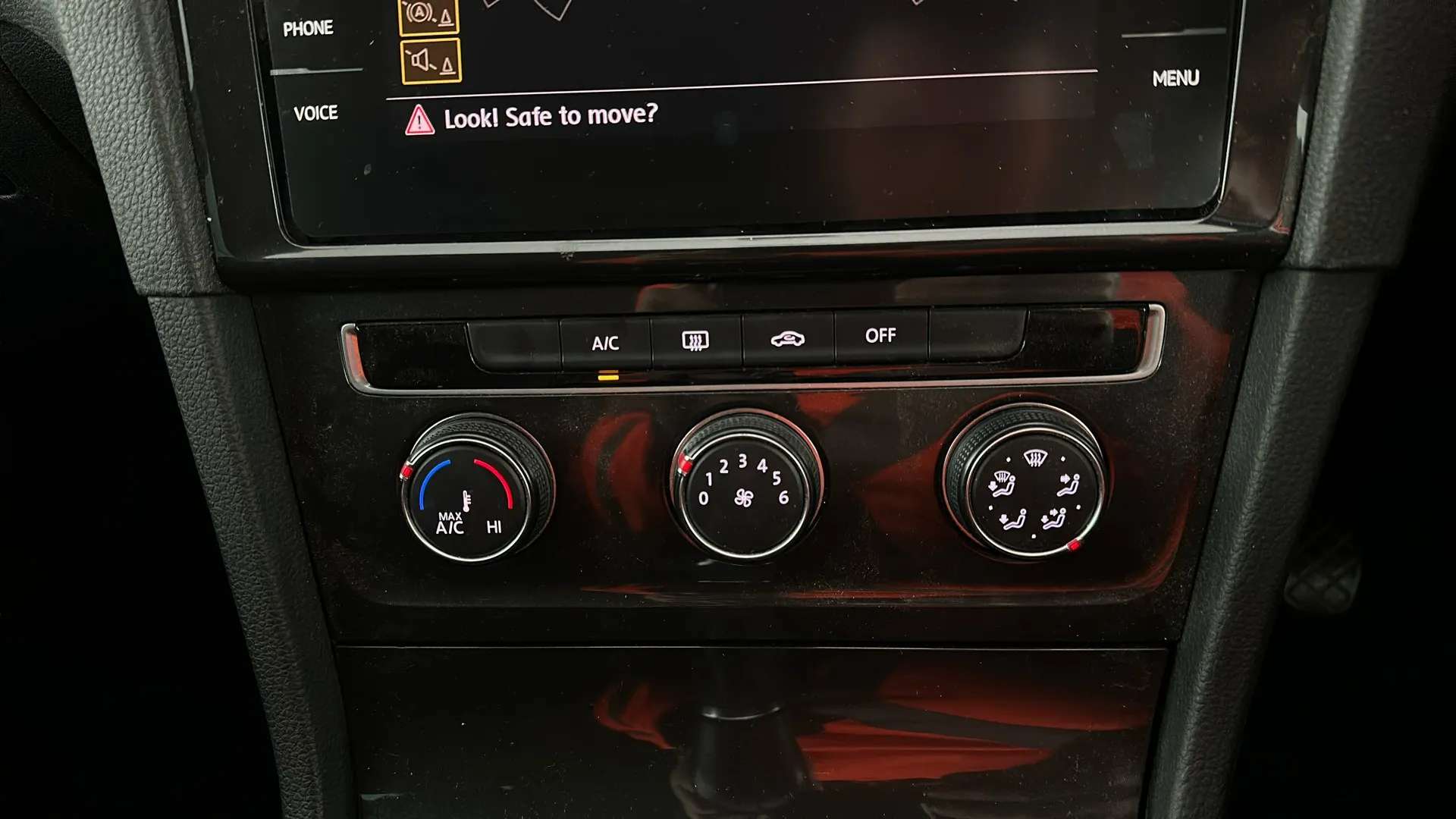 2019 VOLKSWAGEN GOLF 2019 VOLKSWAGEN GOLF