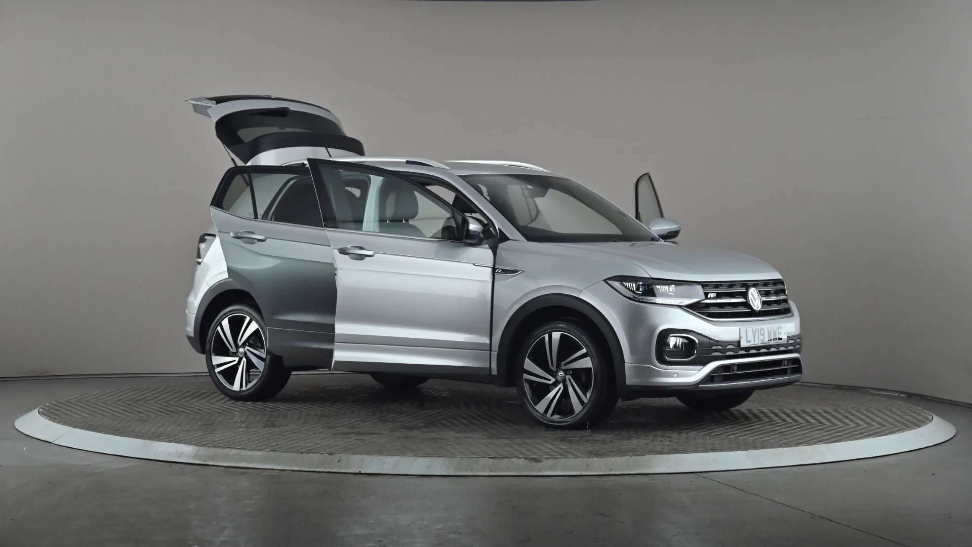 2019 VOLKSWAGEN T-CROSS 2019 VOLKSWAGEN T-CROSS