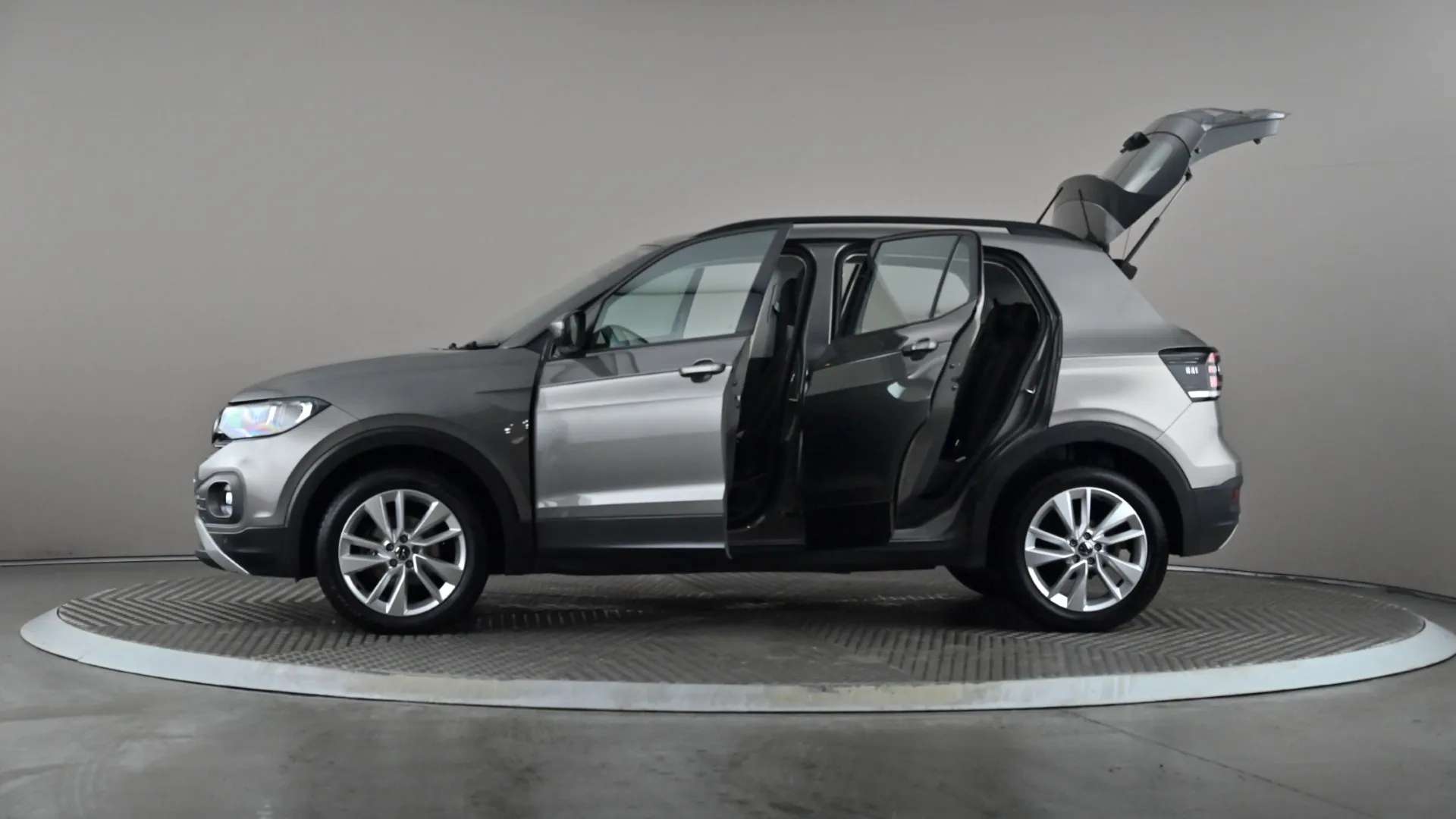 2021 VOLKSWAGEN T-CROSS 2021 VOLKSWAGEN T-CROSS
