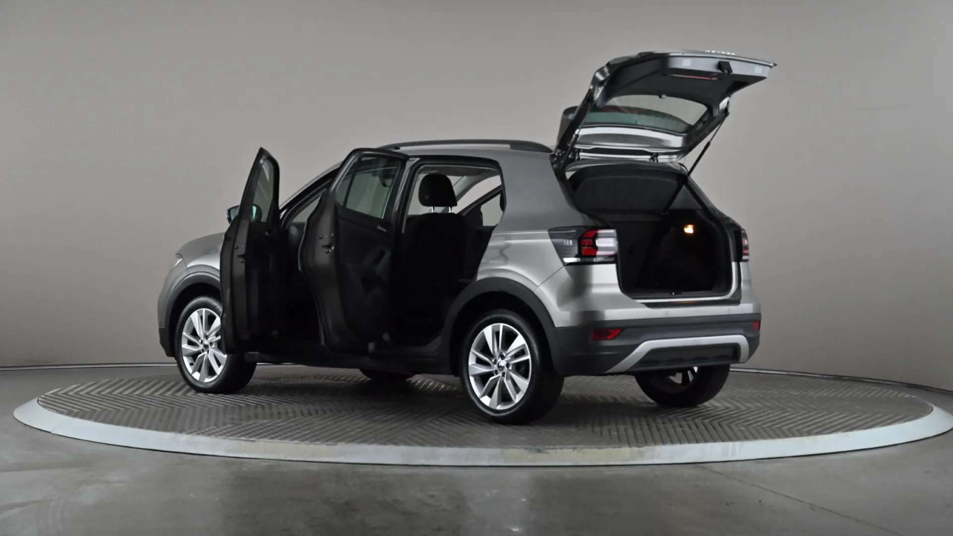 2021 VOLKSWAGEN T-CROSS 2021 VOLKSWAGEN T-CROSS