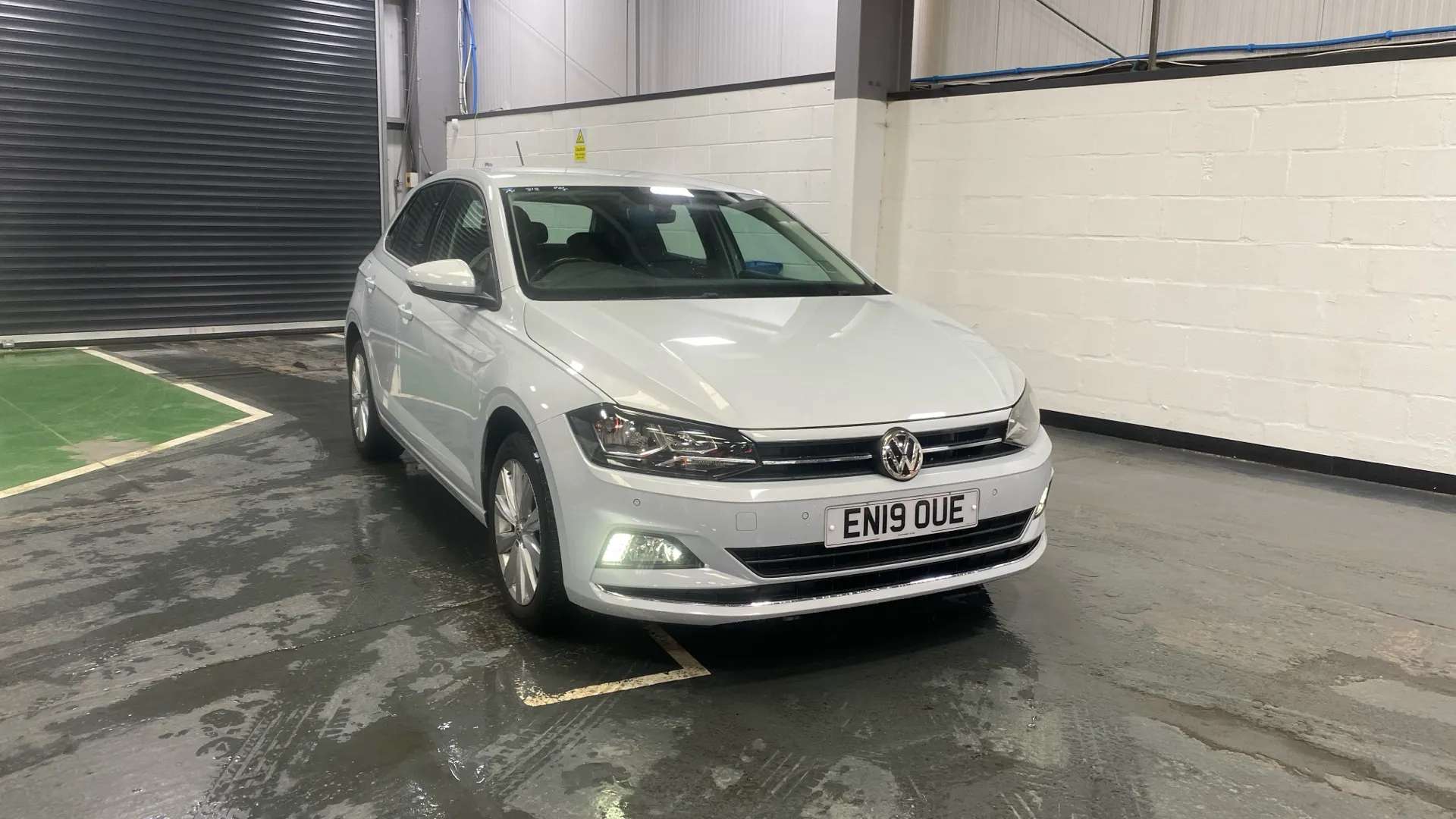 A 2019 VOLKSWAGEN POLO 1.0 TSI 115 SEL A 2019 VOLKSWAGEN POLO 1.0 TSI 115 SEL