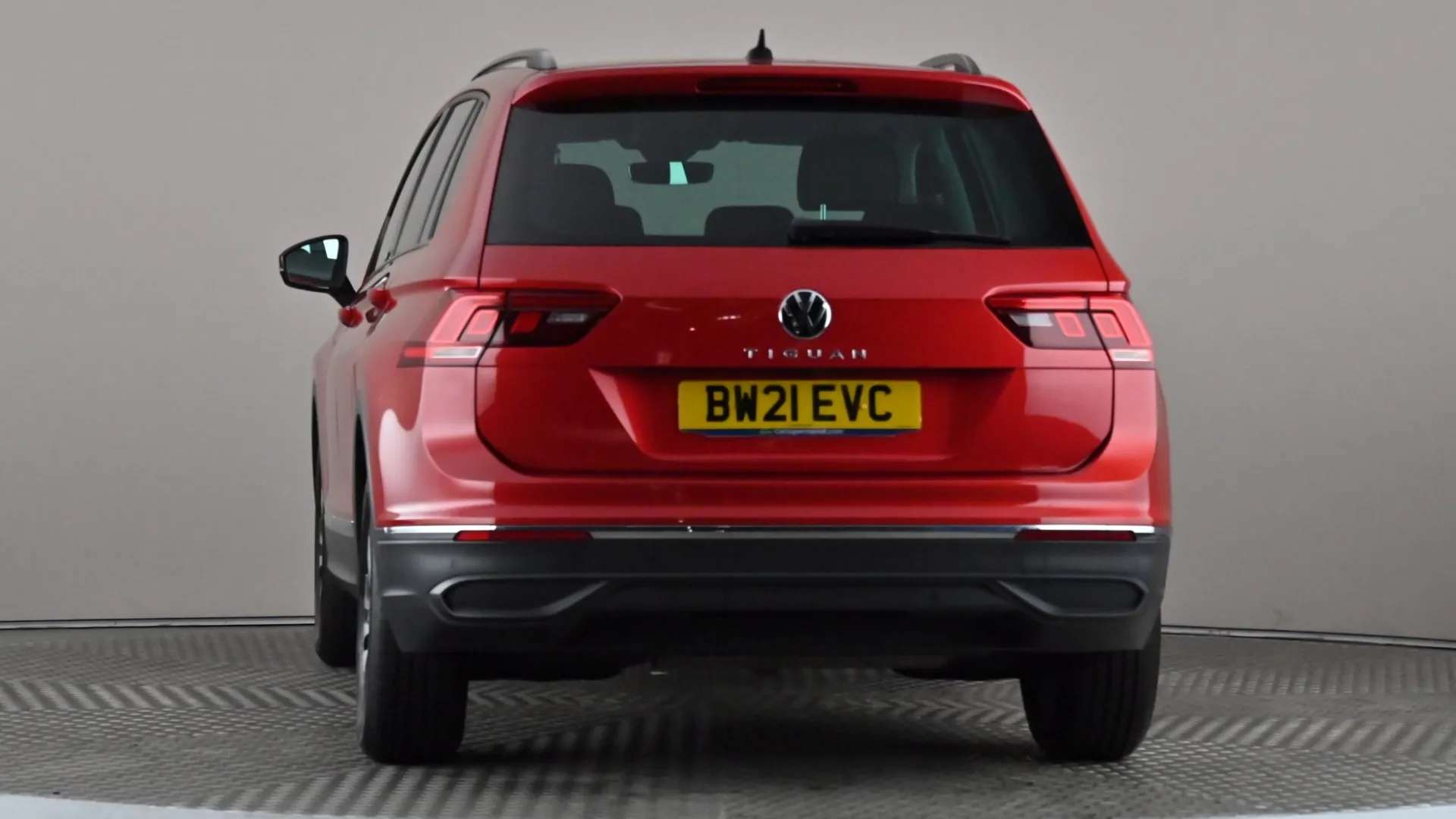 2021 VOLKSWAGEN TIGUAN 2021 VOLKSWAGEN TIGUAN