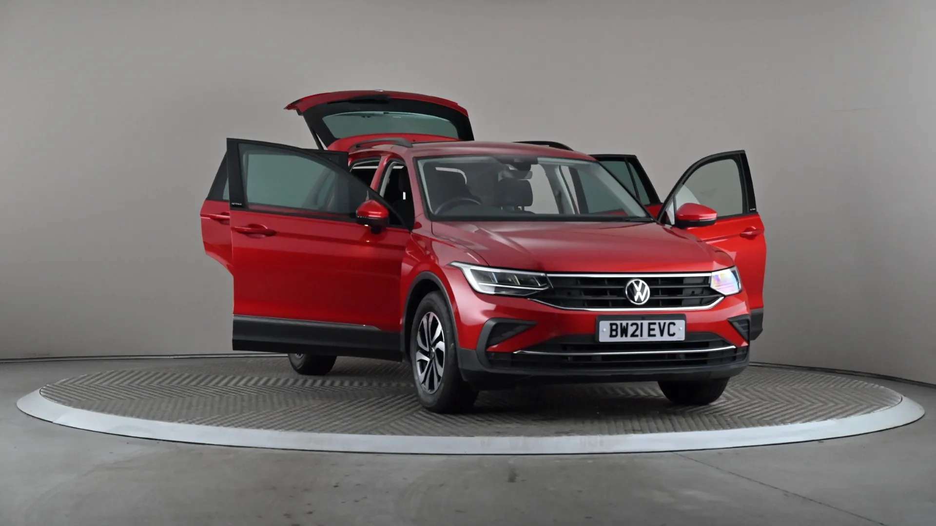 2021 VOLKSWAGEN TIGUAN 2021 VOLKSWAGEN TIGUAN