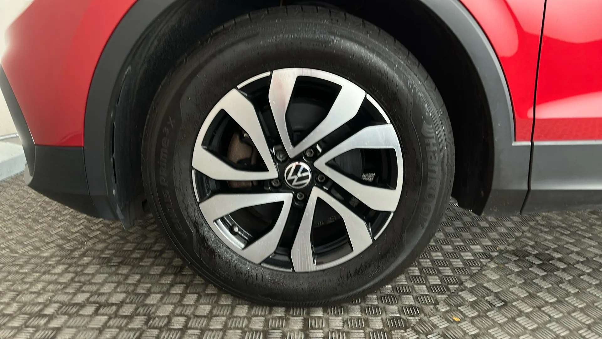 2021 VOLKSWAGEN TIGUAN 2021 VOLKSWAGEN TIGUAN