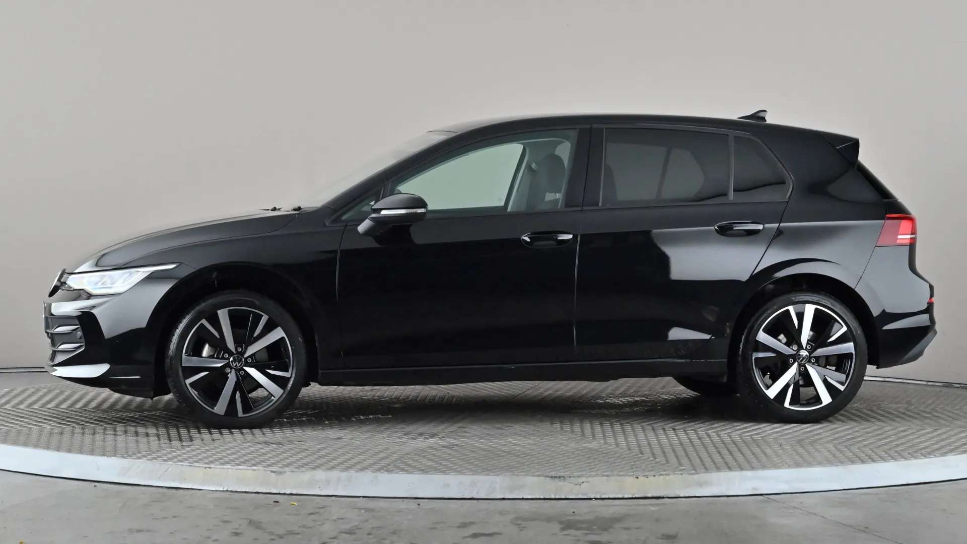A 2024 VOLKSWAGEN GOLF 1.5 TSI 150 Match A 2024 VOLKSWAGEN GOLF 1.5 TSI 150 Match
