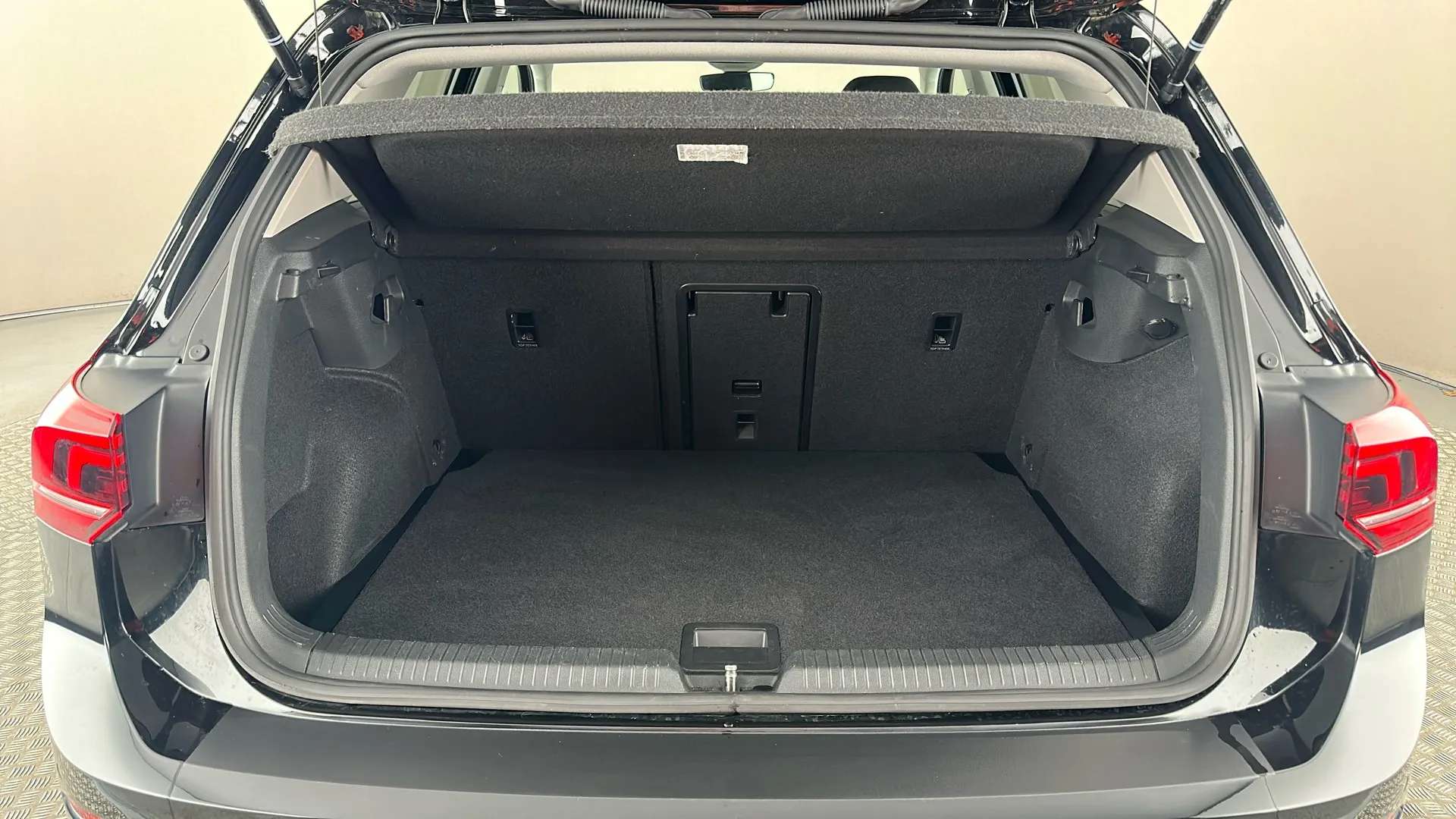 2024 VOLKSWAGEN GOLF 2024 VOLKSWAGEN GOLF