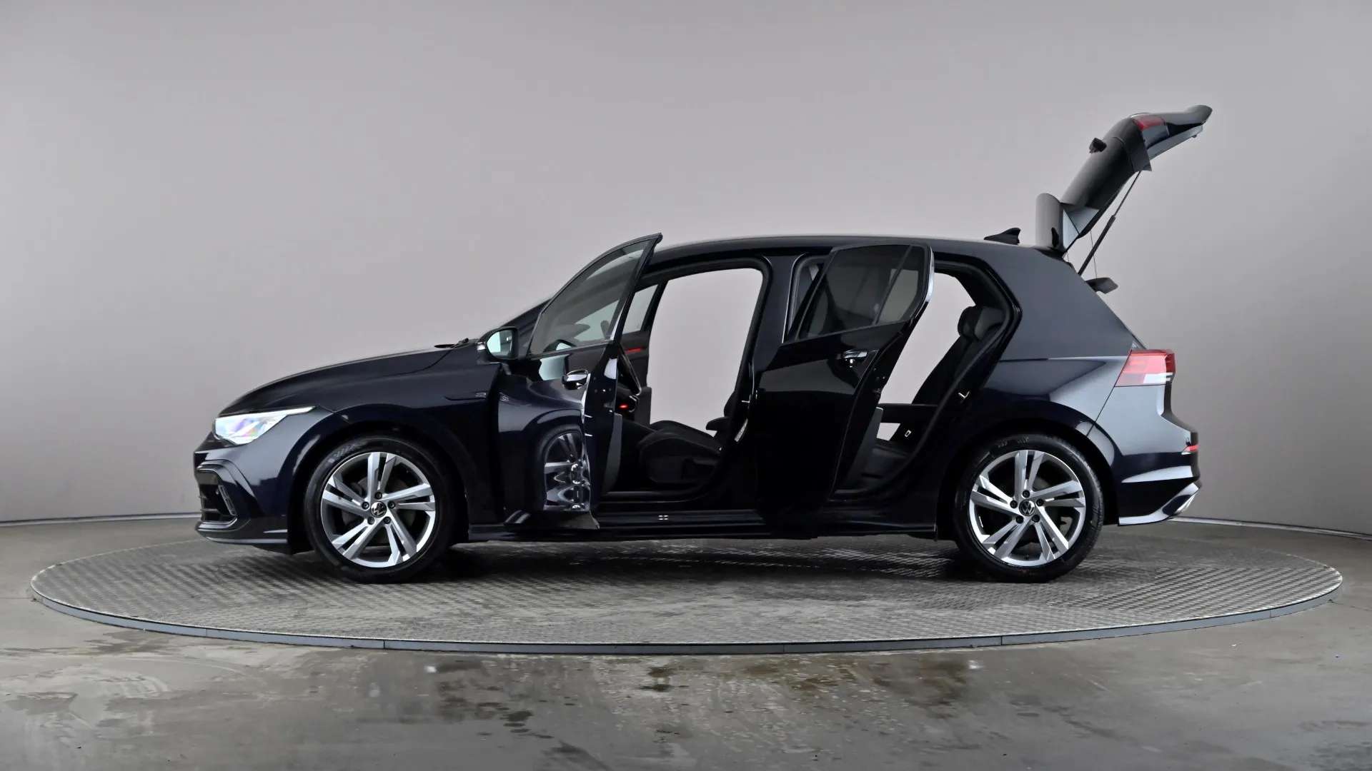 2021 VOLKSWAGEN GOLF 2021 VOLKSWAGEN GOLF