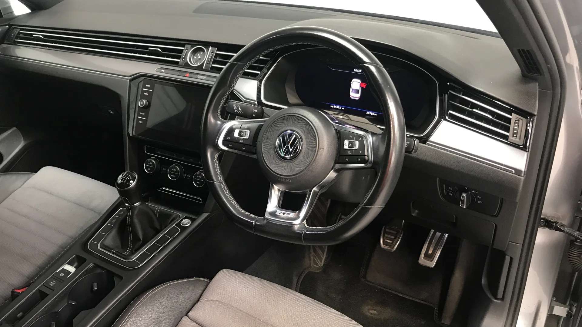 2018 VOLKSWAGEN PASSAT 2018 VOLKSWAGEN PASSAT