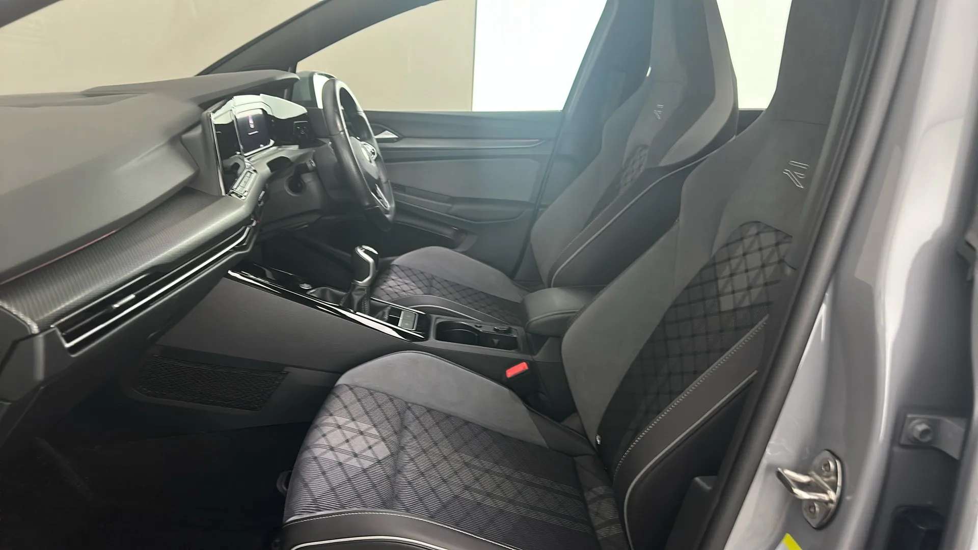 2022 VOLKSWAGEN GOLF 2022 VOLKSWAGEN GOLF