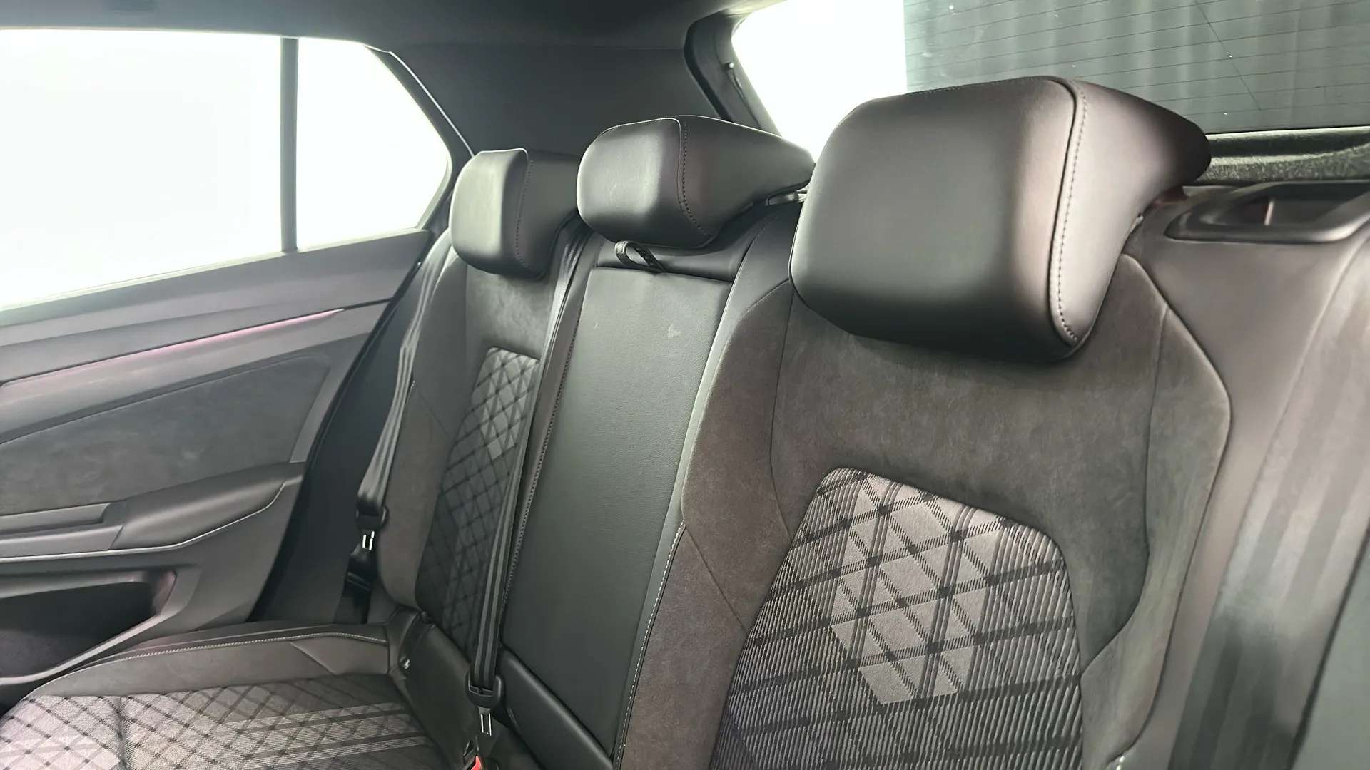 2025 VOLKSWAGEN GOLF 2025 VOLKSWAGEN GOLF