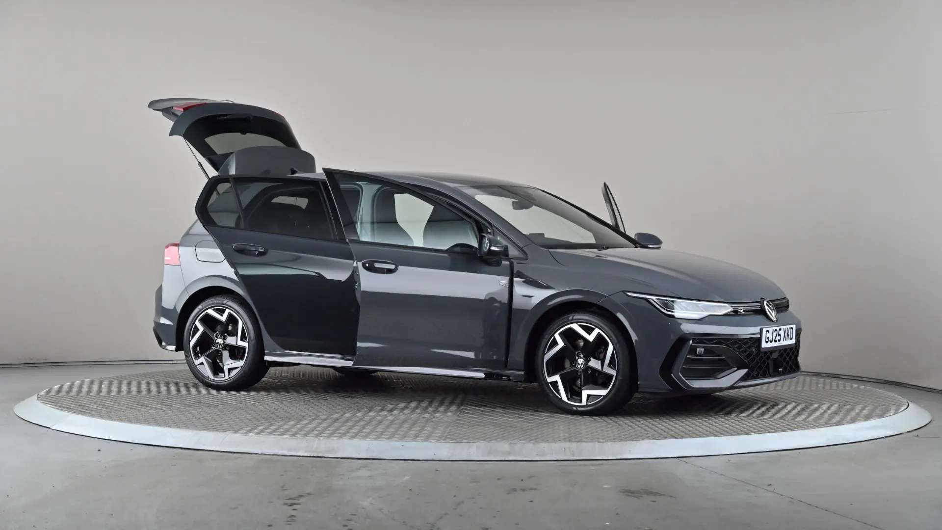 2025 VOLKSWAGEN GOLF 2025 VOLKSWAGEN GOLF