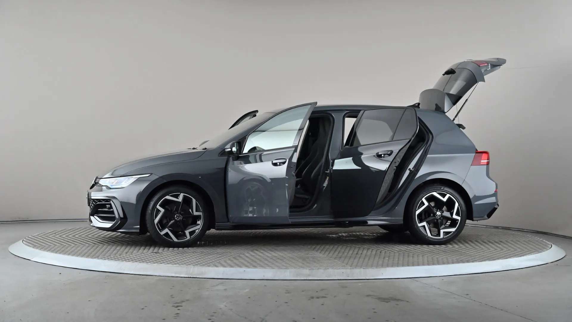 2025 VOLKSWAGEN GOLF 2025 VOLKSWAGEN GOLF