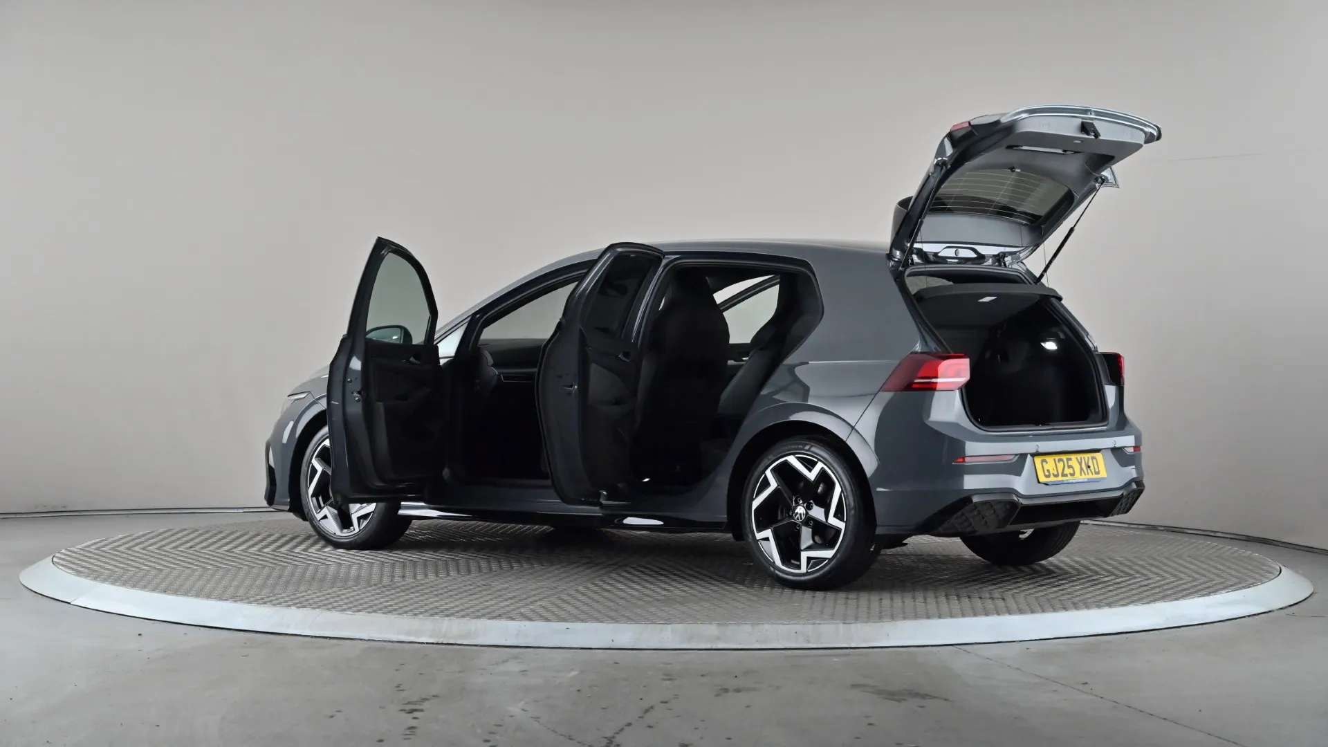 2025 VOLKSWAGEN GOLF 2025 VOLKSWAGEN GOLF