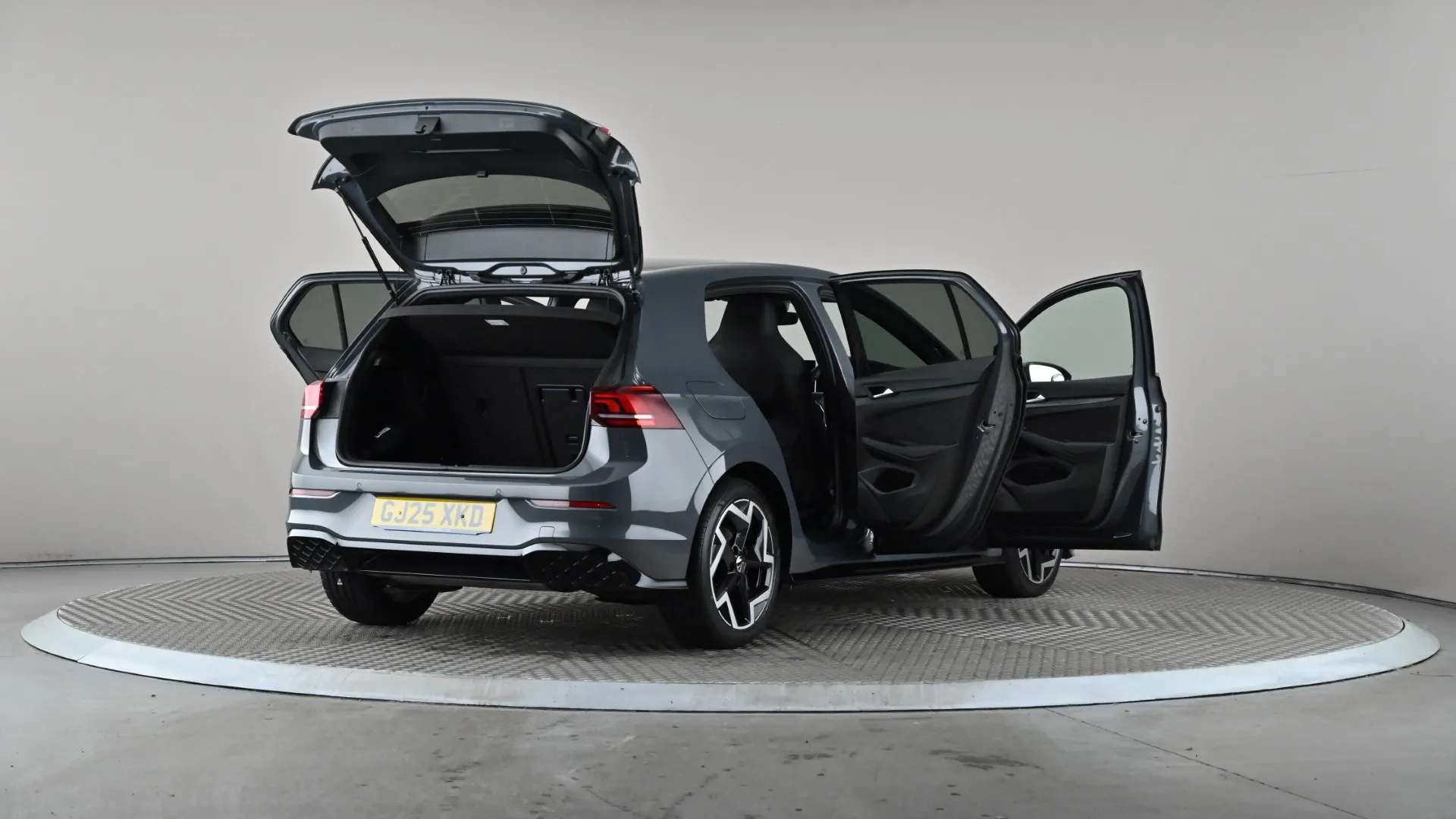 2025 VOLKSWAGEN GOLF 2025 VOLKSWAGEN GOLF