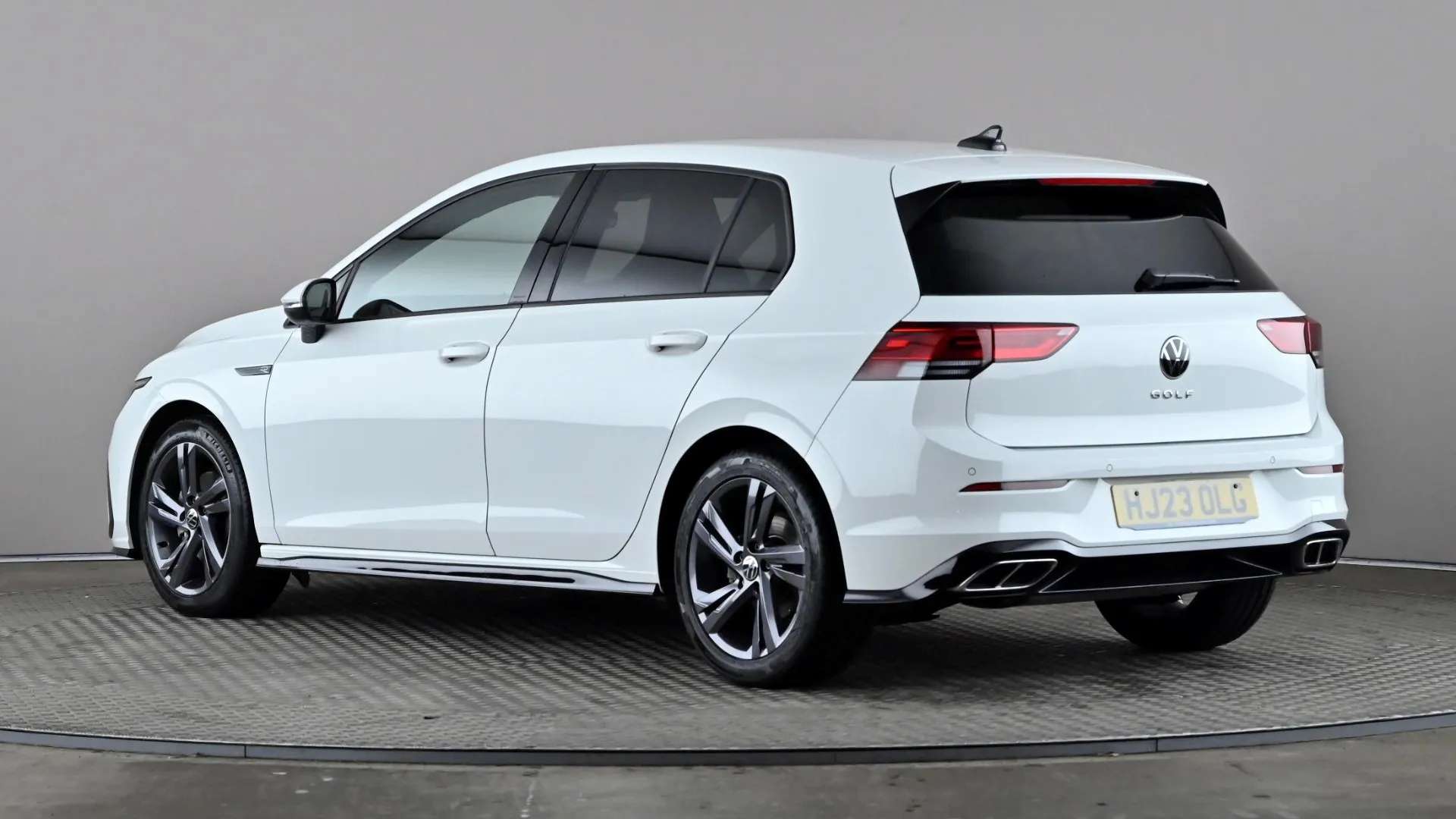 A 2023 VOLKSWAGEN GOLF 1.5 TSI 150 R-Line A 2023 VOLKSWAGEN GOLF 1.5 TSI 150 R-Line