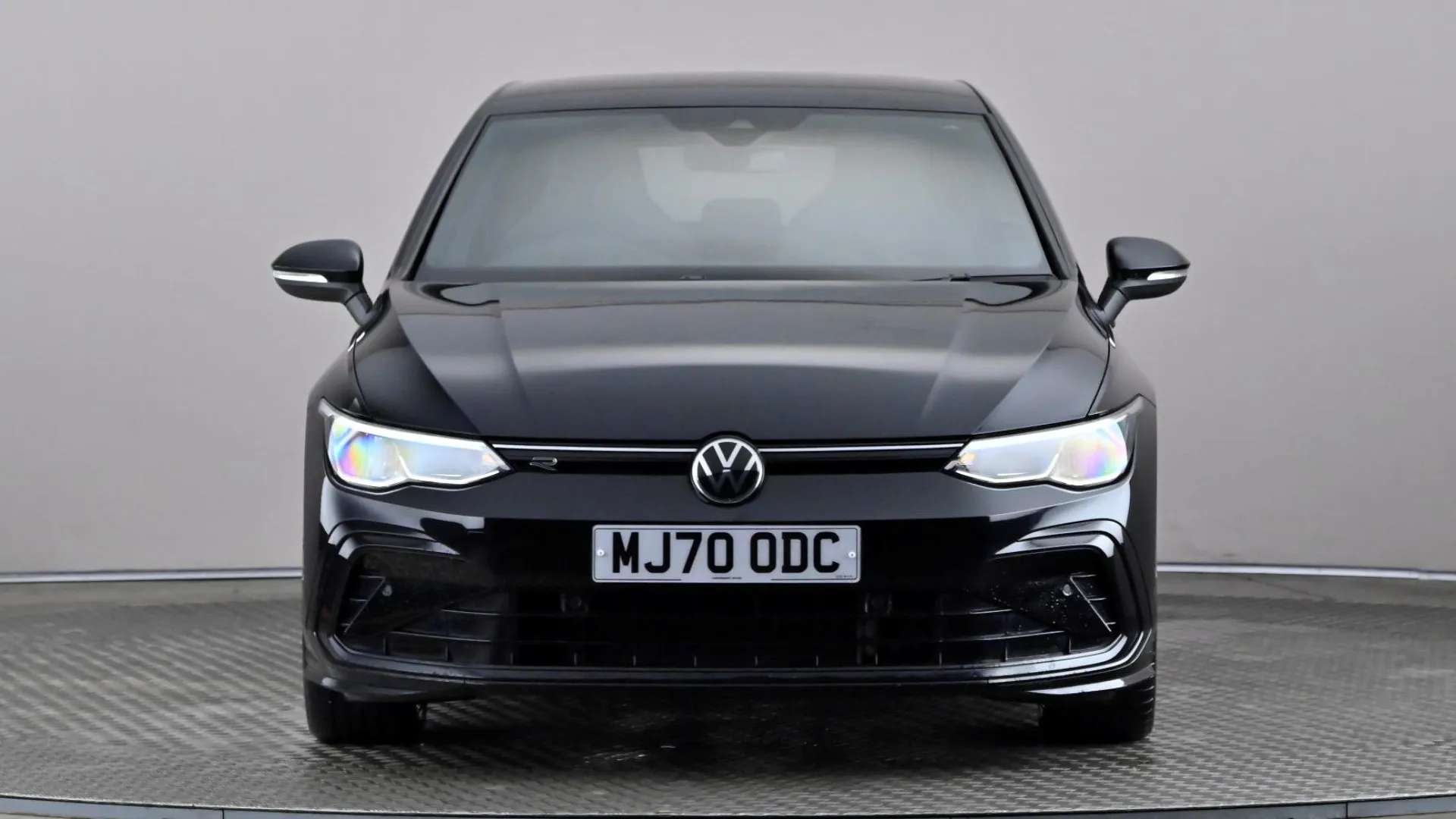 A 2020 VOLKSWAGEN GOLF 1.5 TSI 150 R-Line A 2020 VOLKSWAGEN GOLF 1.5 TSI 150 R-Line