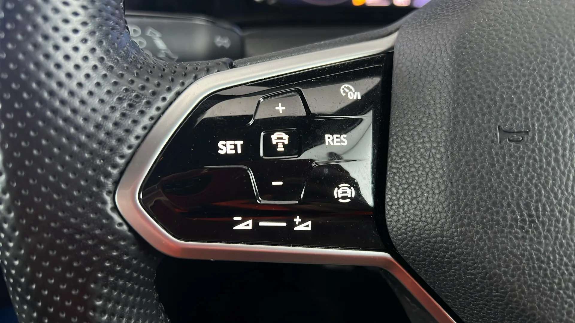 2022 VOLKSWAGEN GOLF 2022 VOLKSWAGEN GOLF