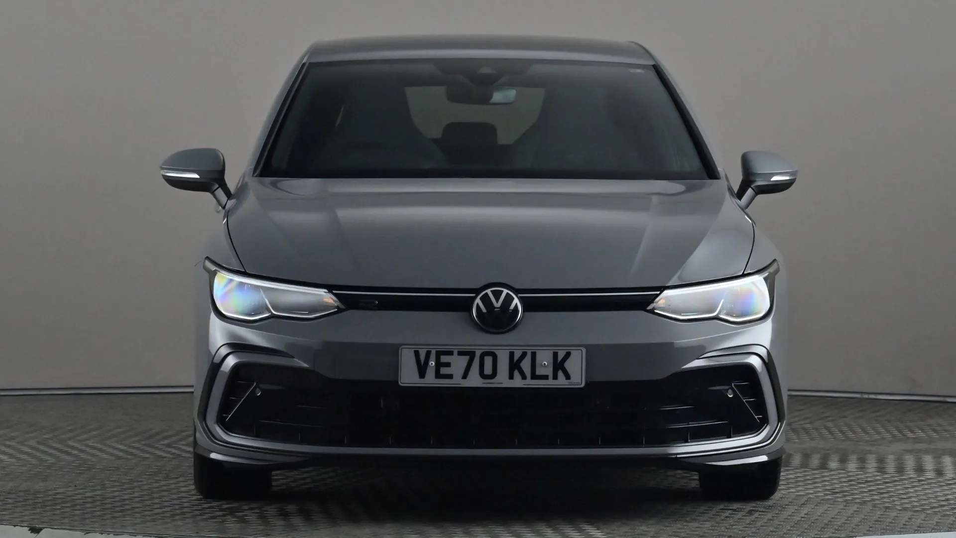 A 2020 VOLKSWAGEN GOLF 1.5 TSI 150 R-Line A 2020 VOLKSWAGEN GOLF 1.5 TSI 150 R-Line