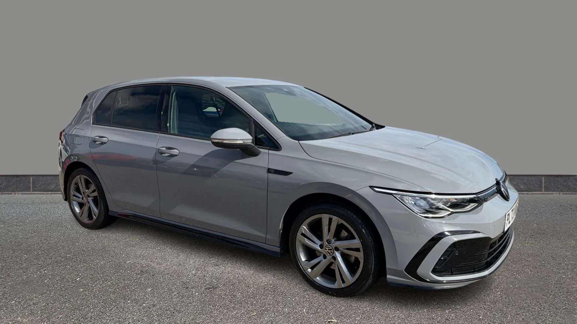 A 2024 VOLKSWAGEN GOLF 1.5 TSI 150 R-Line A 2024 VOLKSWAGEN GOLF 1.5 TSI 150 R-Line