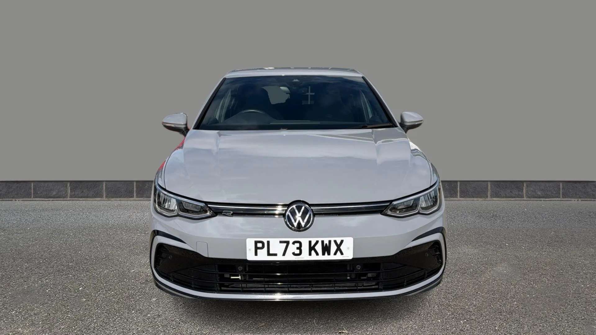 A 2024 VOLKSWAGEN GOLF 1.5 TSI 150 R-Line A 2024 VOLKSWAGEN GOLF 1.5 TSI 150 R-Line