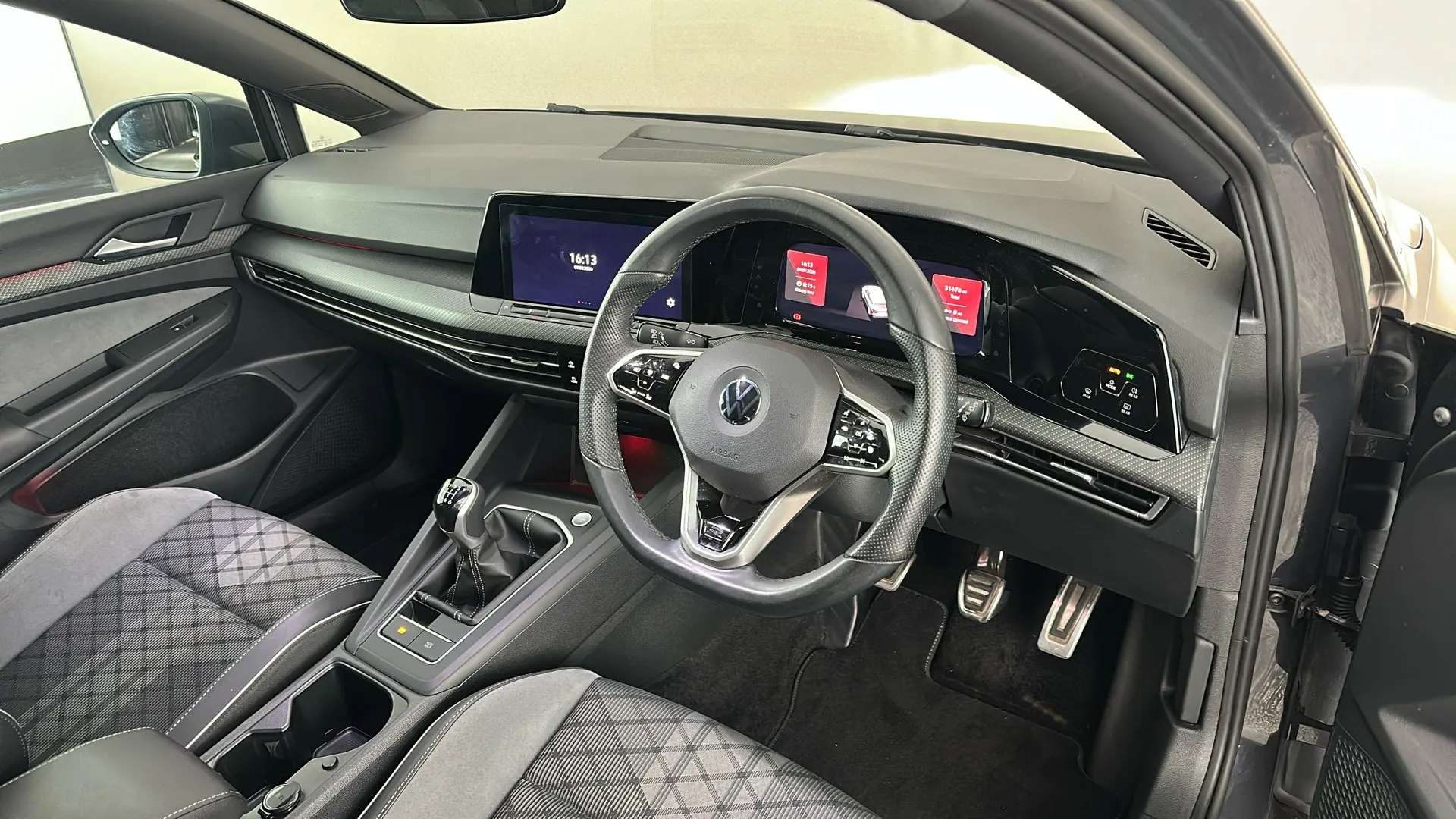 2022 VOLKSWAGEN GOLF 2022 VOLKSWAGEN GOLF