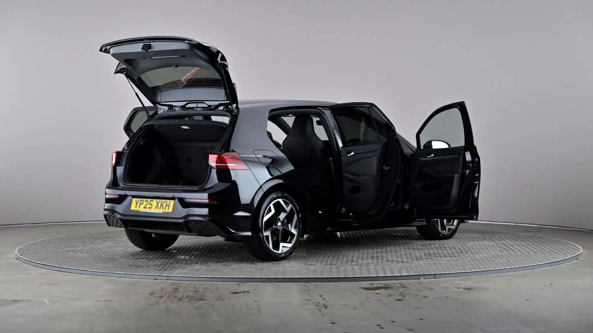 2025 VOLKSWAGEN GOLF 2025 VOLKSWAGEN GOLF