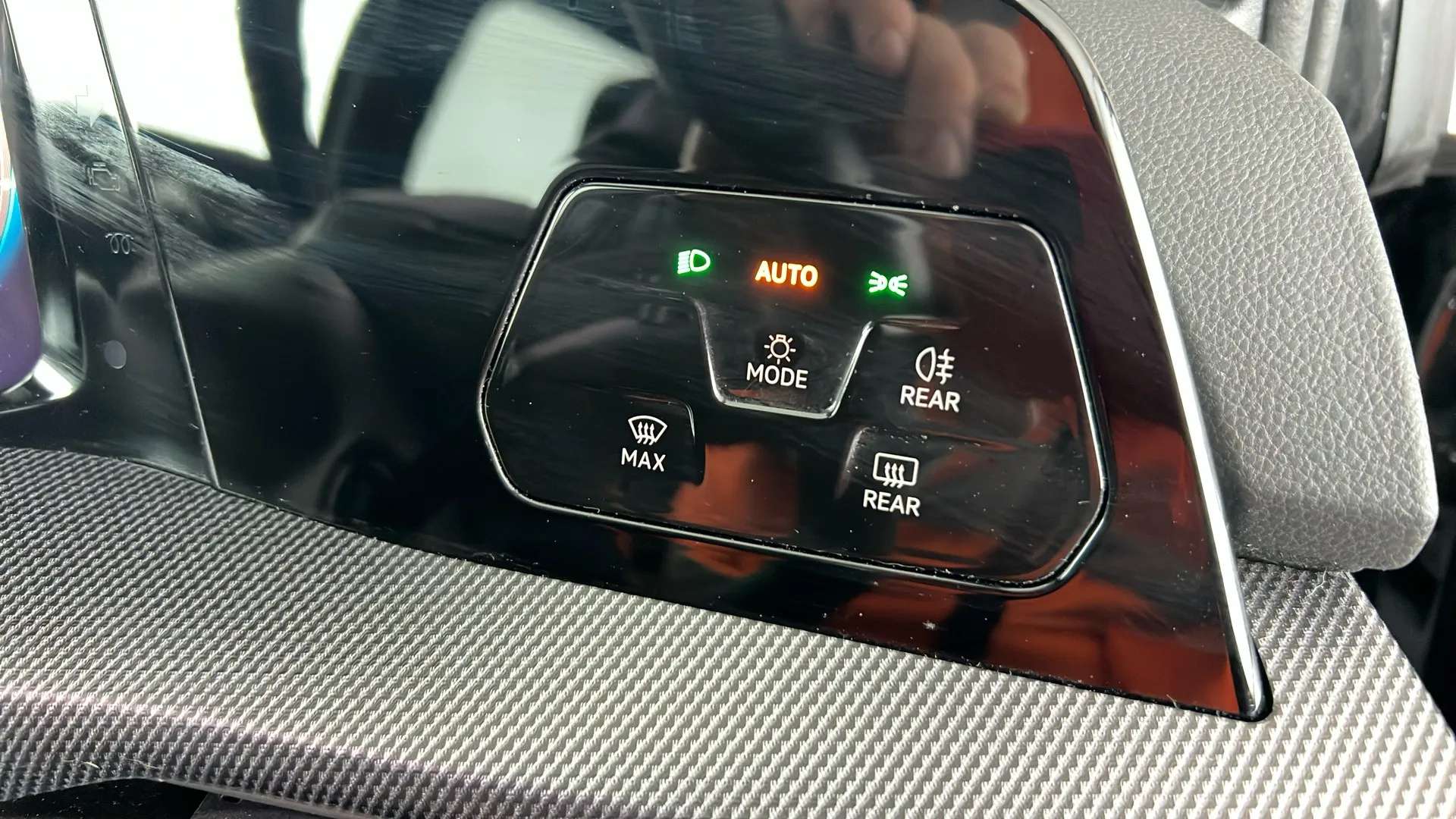 2025 VOLKSWAGEN GOLF 2025 VOLKSWAGEN GOLF