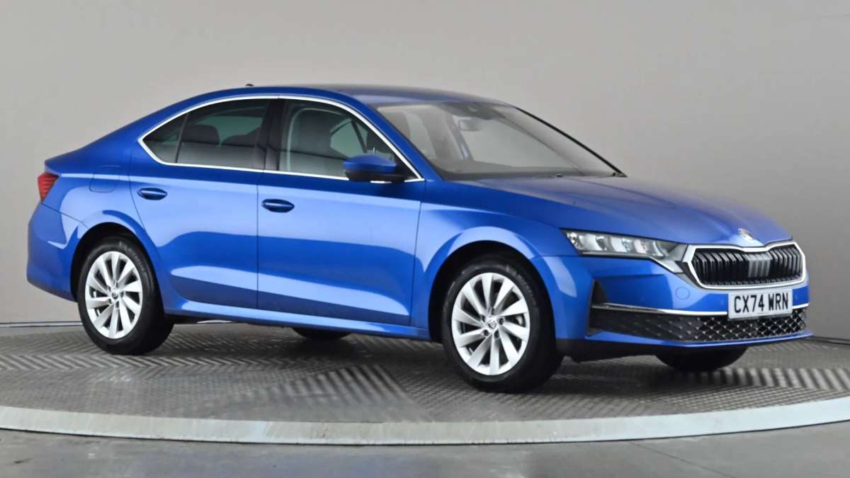 Check out this Skoda Octavia 2024 Petrol Manual