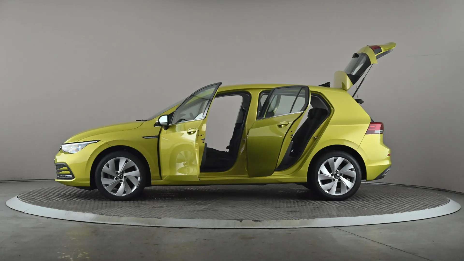 2021 VOLKSWAGEN GOLF 2021 VOLKSWAGEN GOLF