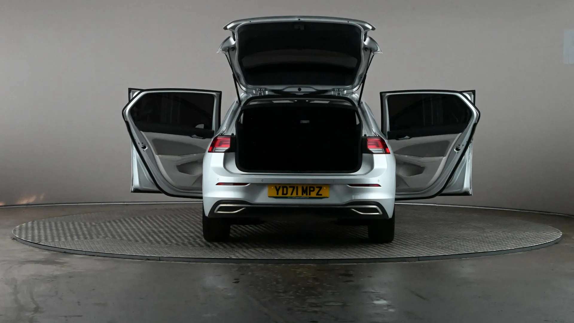 2021 VOLKSWAGEN GOLF 2021 VOLKSWAGEN GOLF