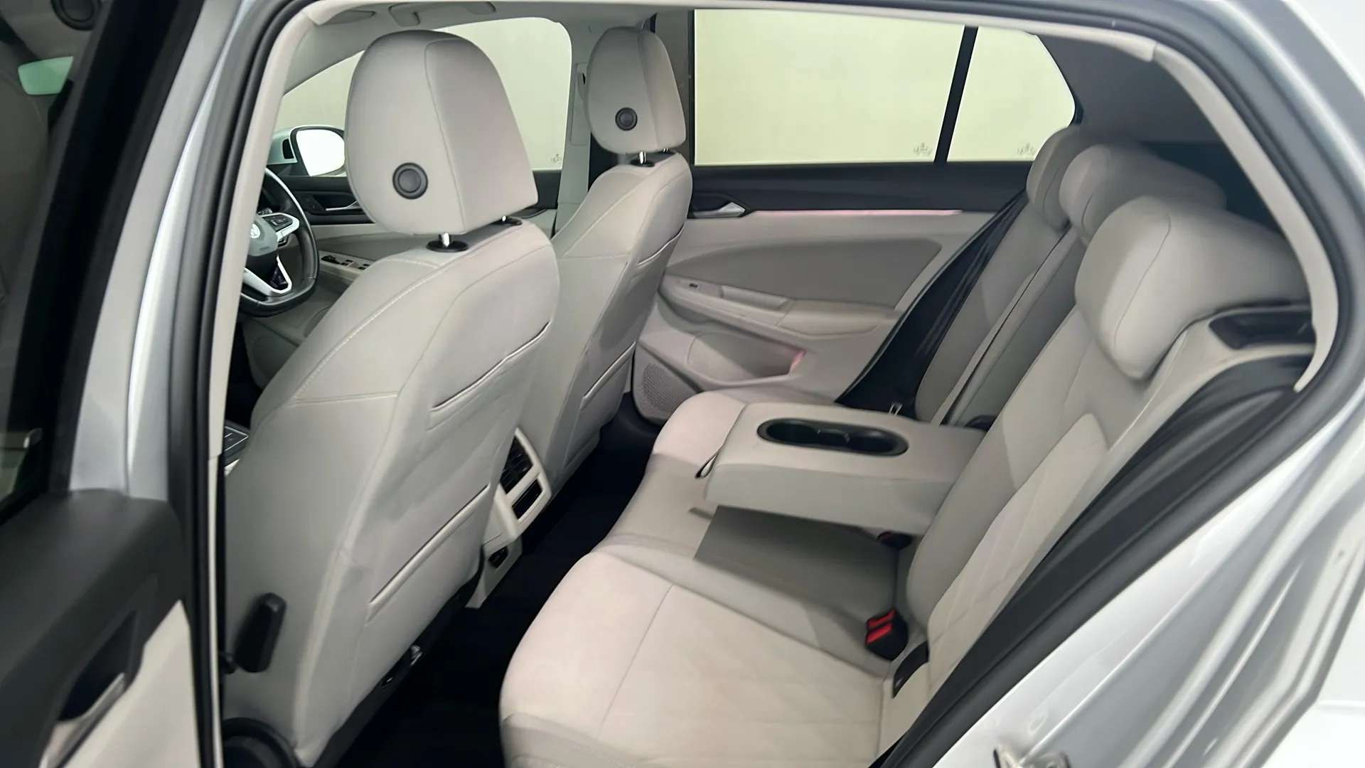 2021 VOLKSWAGEN GOLF 2021 VOLKSWAGEN GOLF