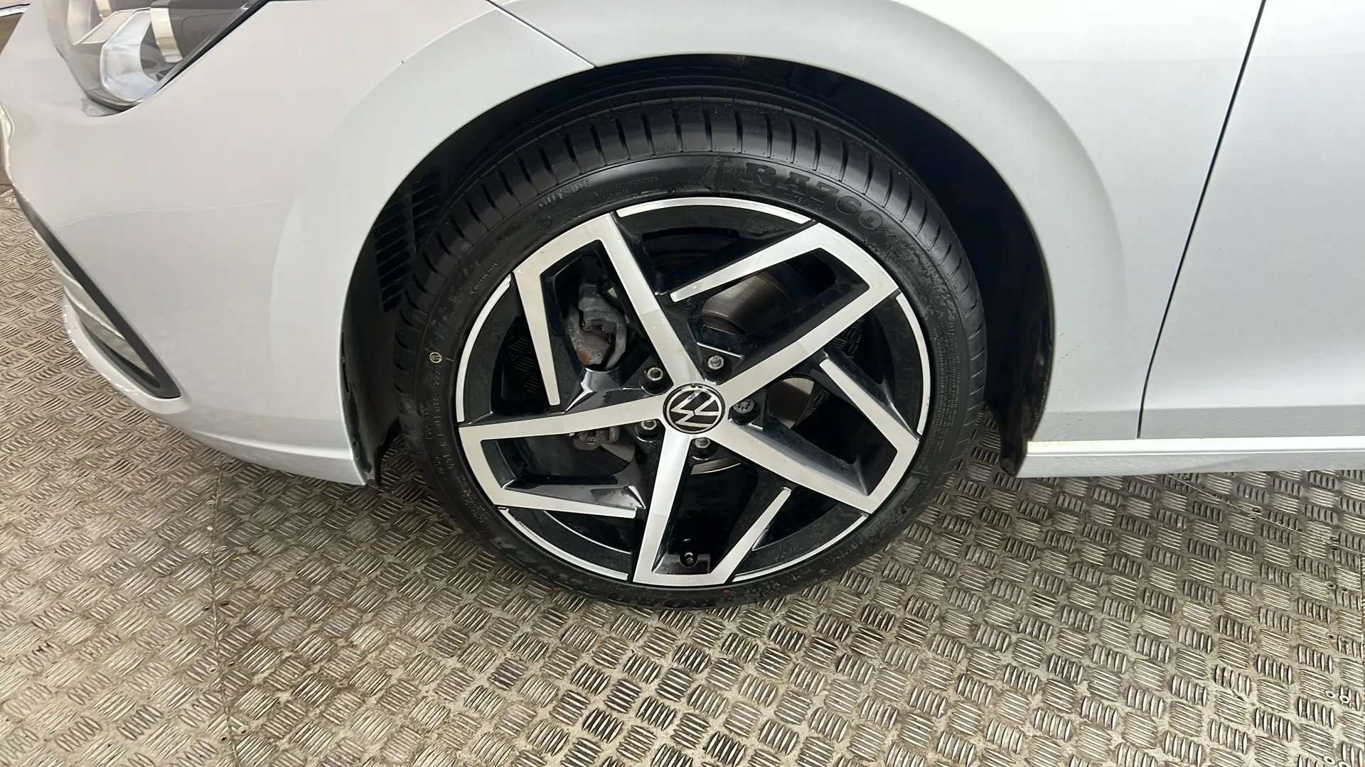 2021 VOLKSWAGEN GOLF 2021 VOLKSWAGEN GOLF