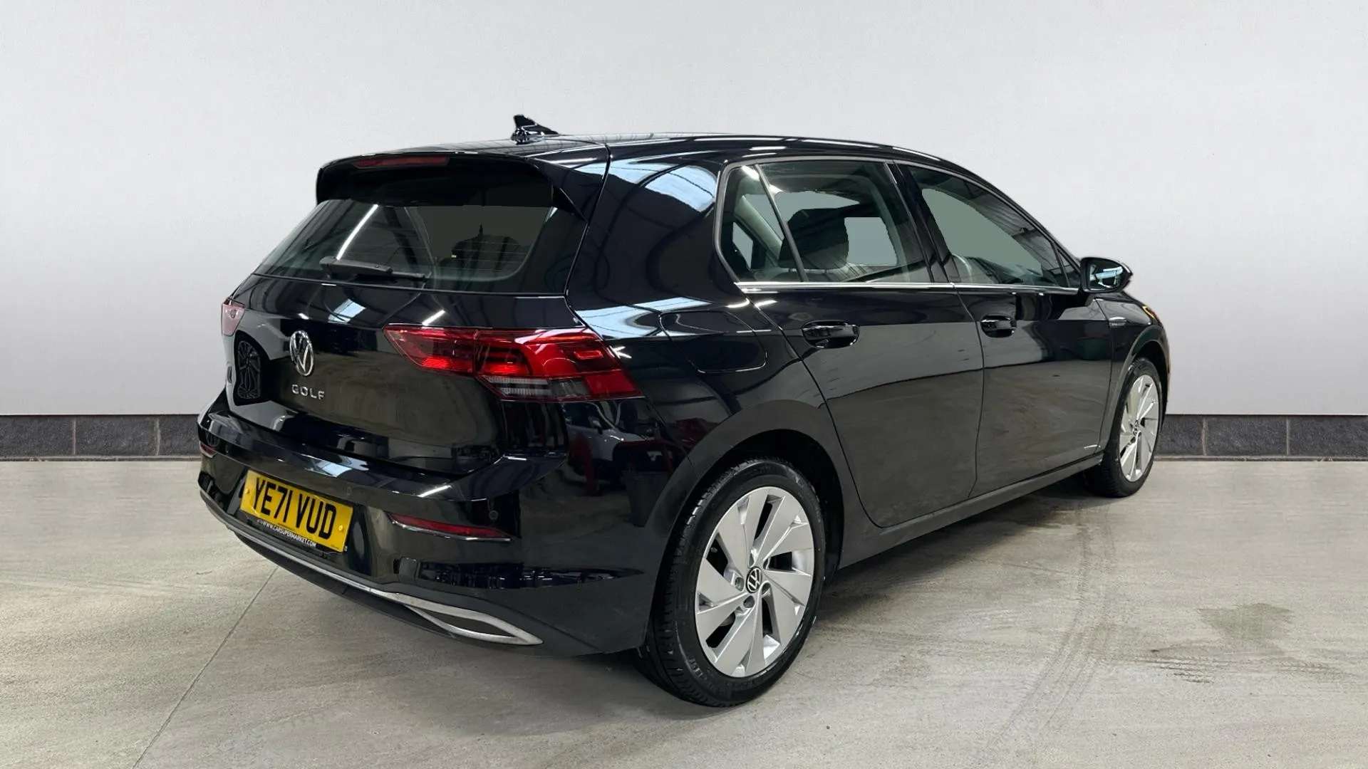 2021 VOLKSWAGEN GOLF 2021 VOLKSWAGEN GOLF