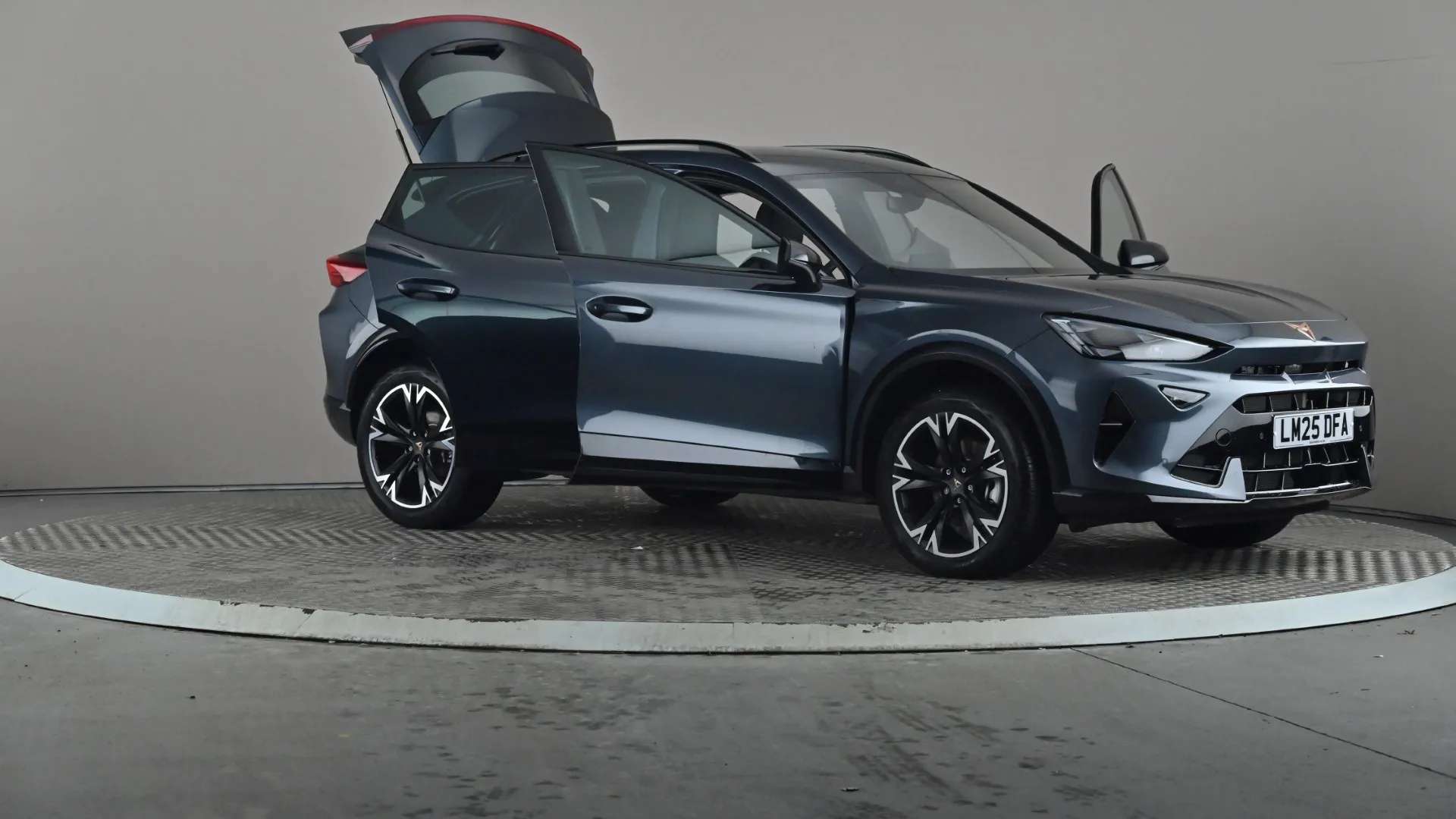 2025 CUPRA FORMENTOR 2025 CUPRA FORMENTOR