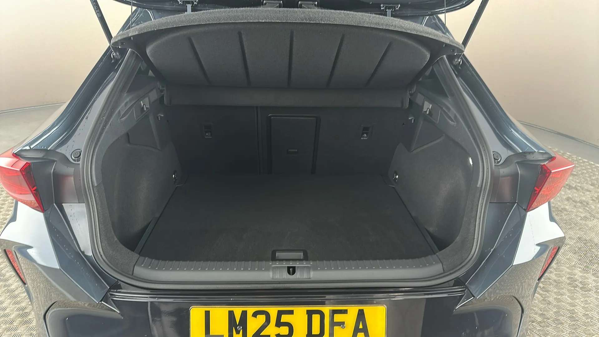 2025 CUPRA FORMENTOR 2025 CUPRA FORMENTOR