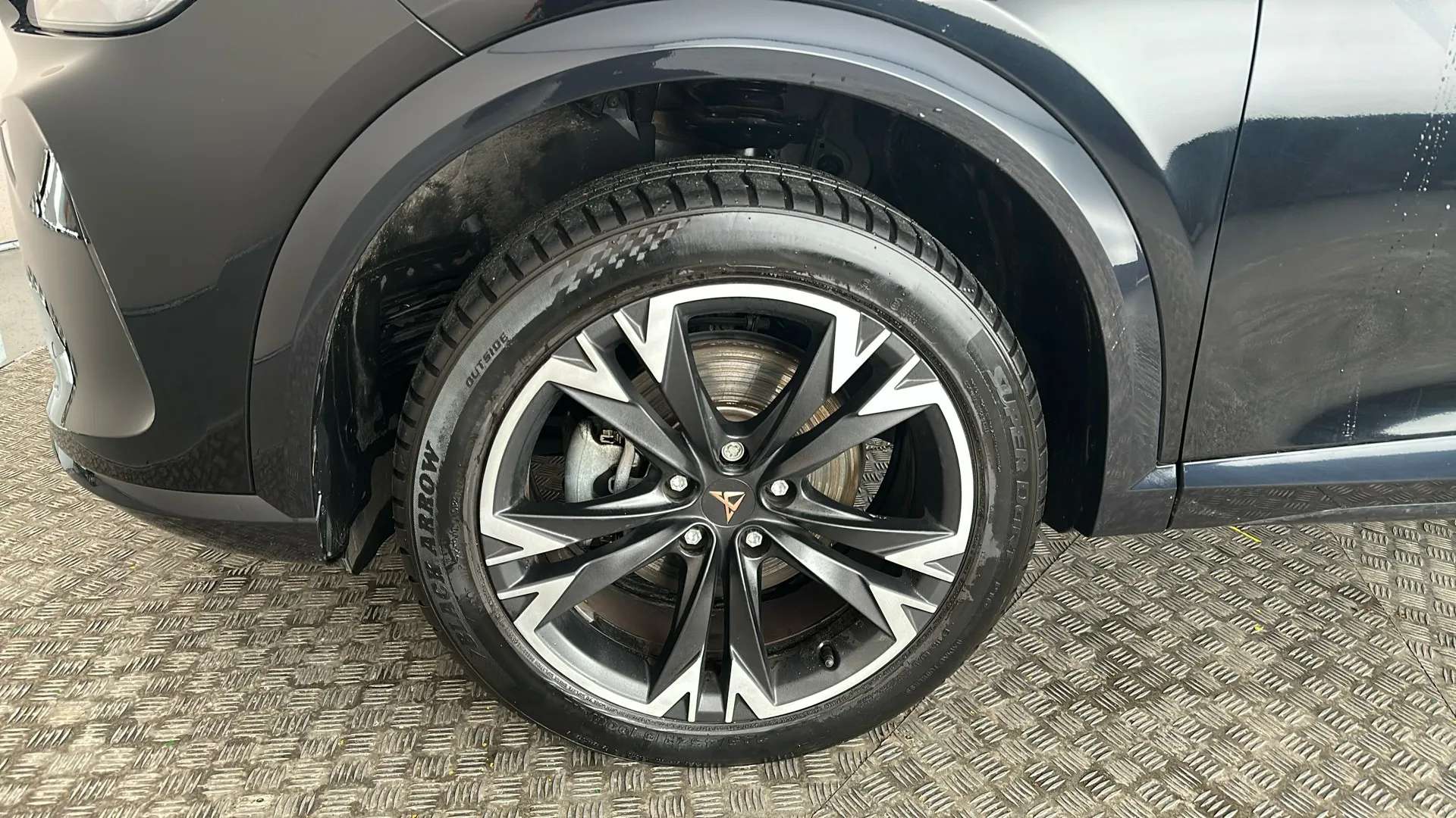 2024 CUPRA FORMENTOR 2024 CUPRA FORMENTOR