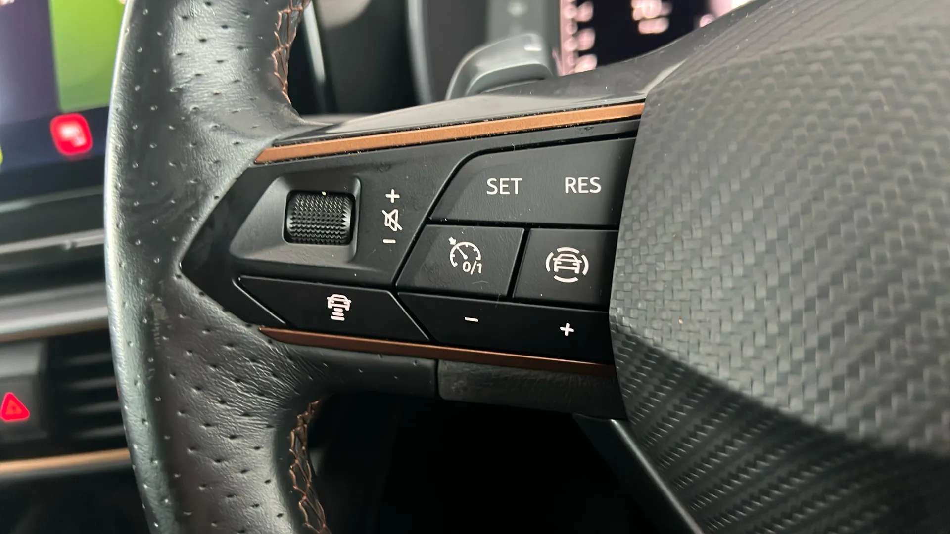 2023 CUPRA FORMENTOR 2023 CUPRA FORMENTOR