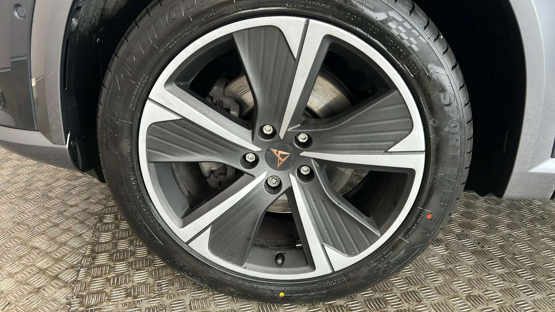 2022 CUPRA FORMENTOR 2022 CUPRA FORMENTOR