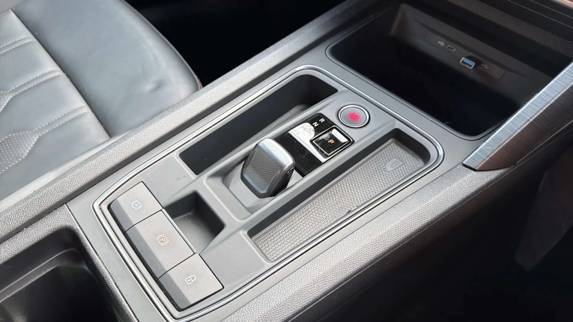 2022 CUPRA FORMENTOR 2022 CUPRA FORMENTOR