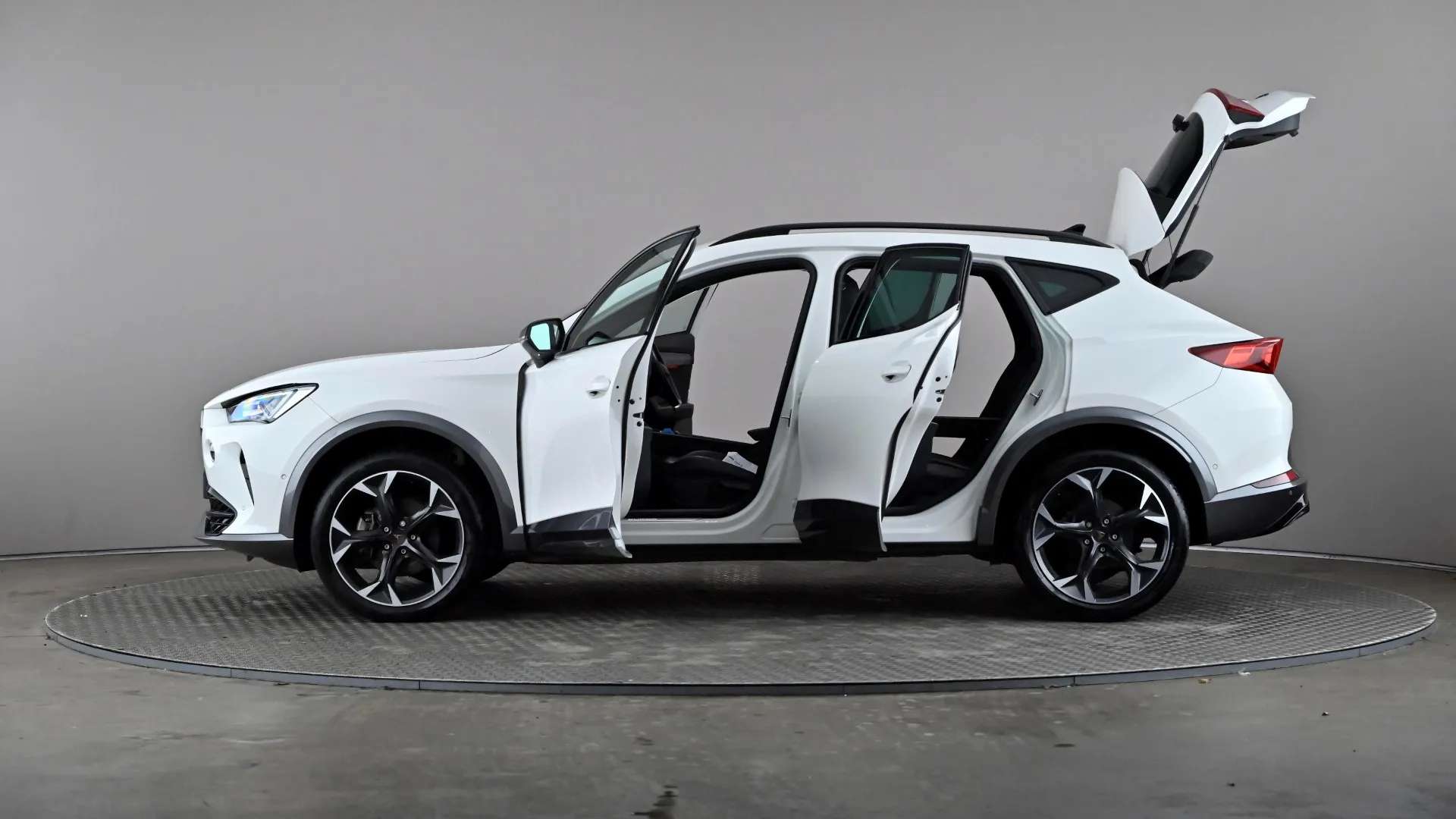 2023 CUPRA FORMENTOR 2023 CUPRA FORMENTOR