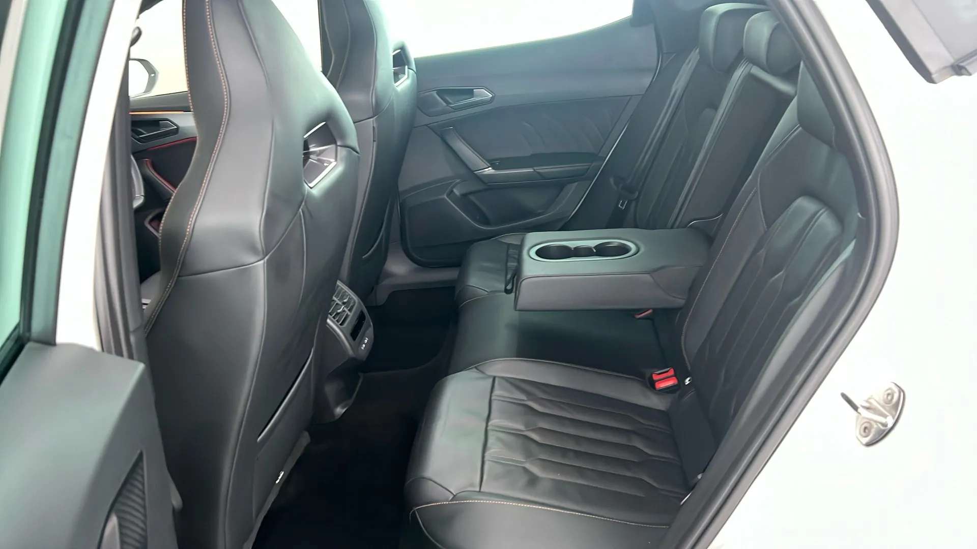 2023 CUPRA FORMENTOR 2023 CUPRA FORMENTOR