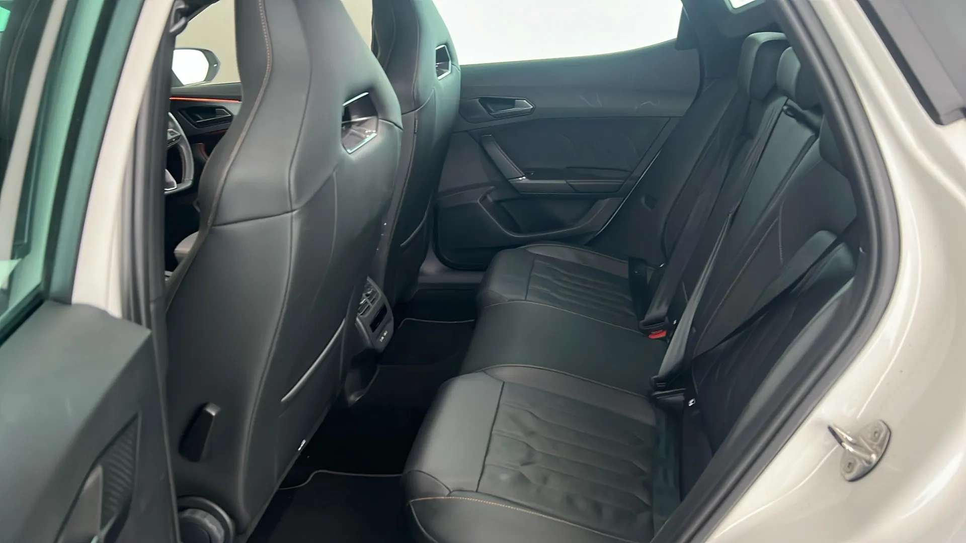 2024 CUPRA FORMENTOR 2024 CUPRA FORMENTOR