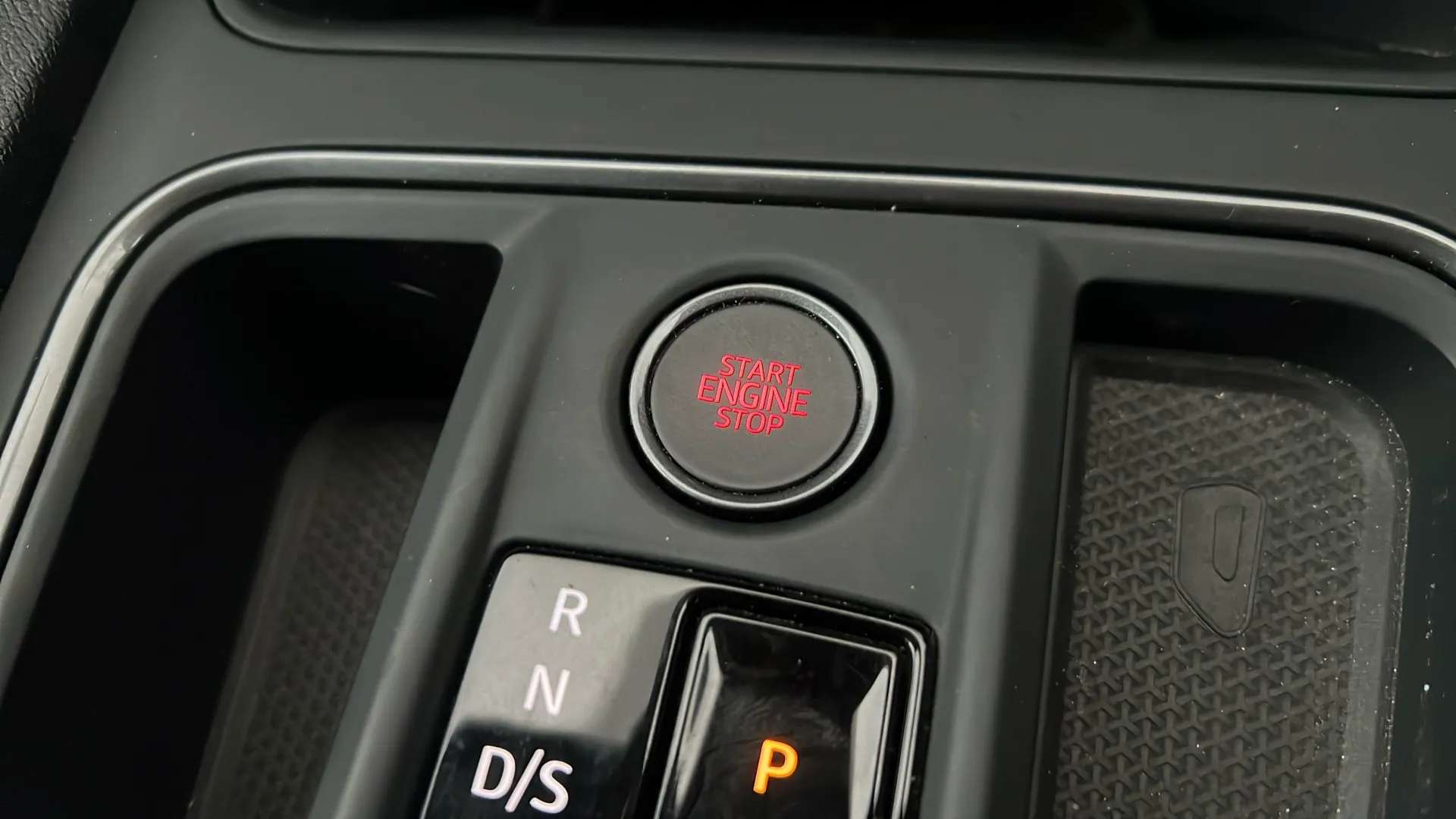 2024 CUPRA FORMENTOR 2024 CUPRA FORMENTOR