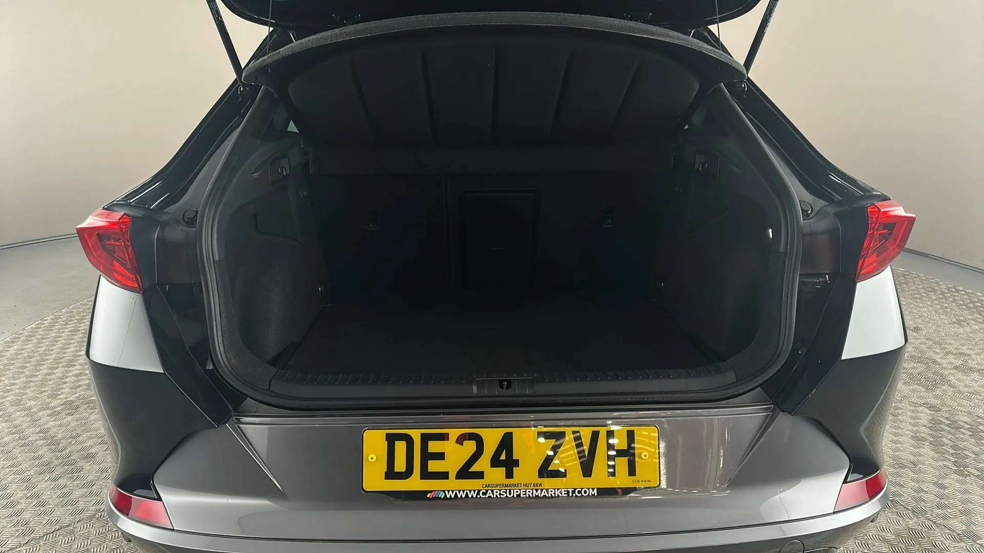 2024 CUPRA FORMENTOR 2024 CUPRA FORMENTOR