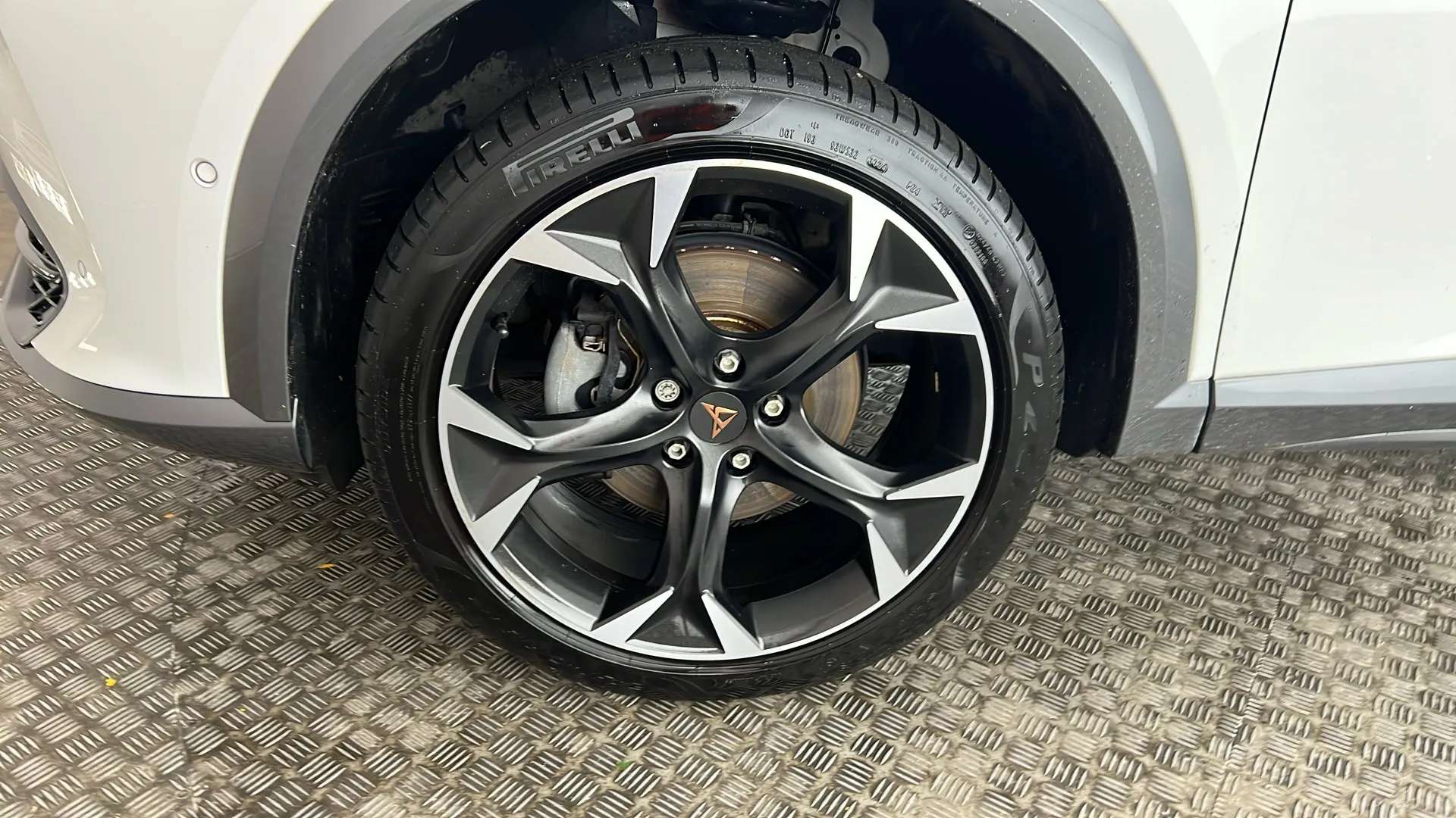 2023 CUPRA FORMENTOR 2023 CUPRA FORMENTOR